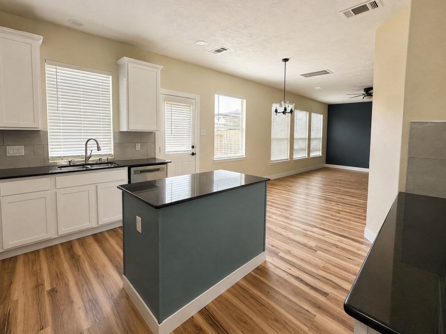18639 Bristol Point Lane Property Photo 21
