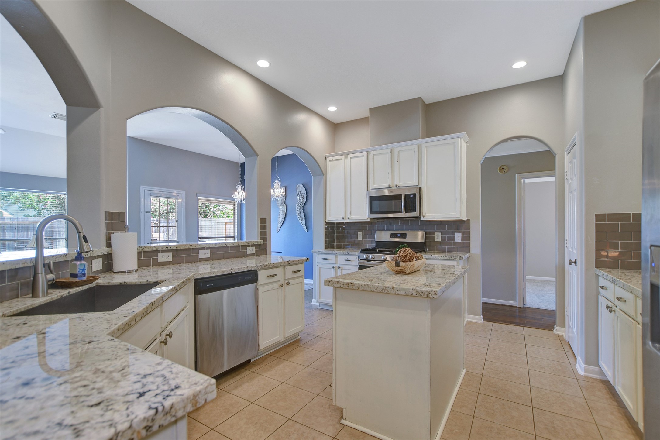 18607 Summercliff Lane Property Photo 17