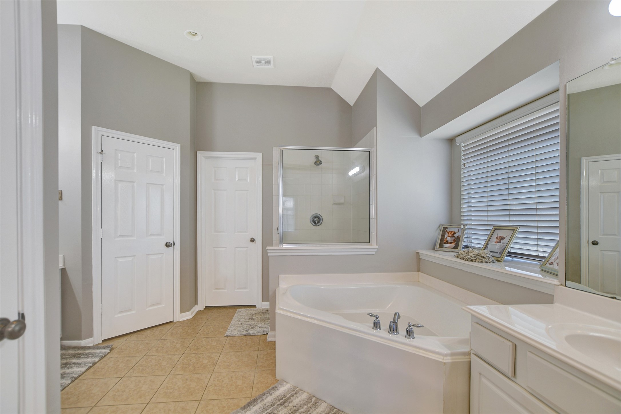 18607 Summercliff Lane Property Photo 21
