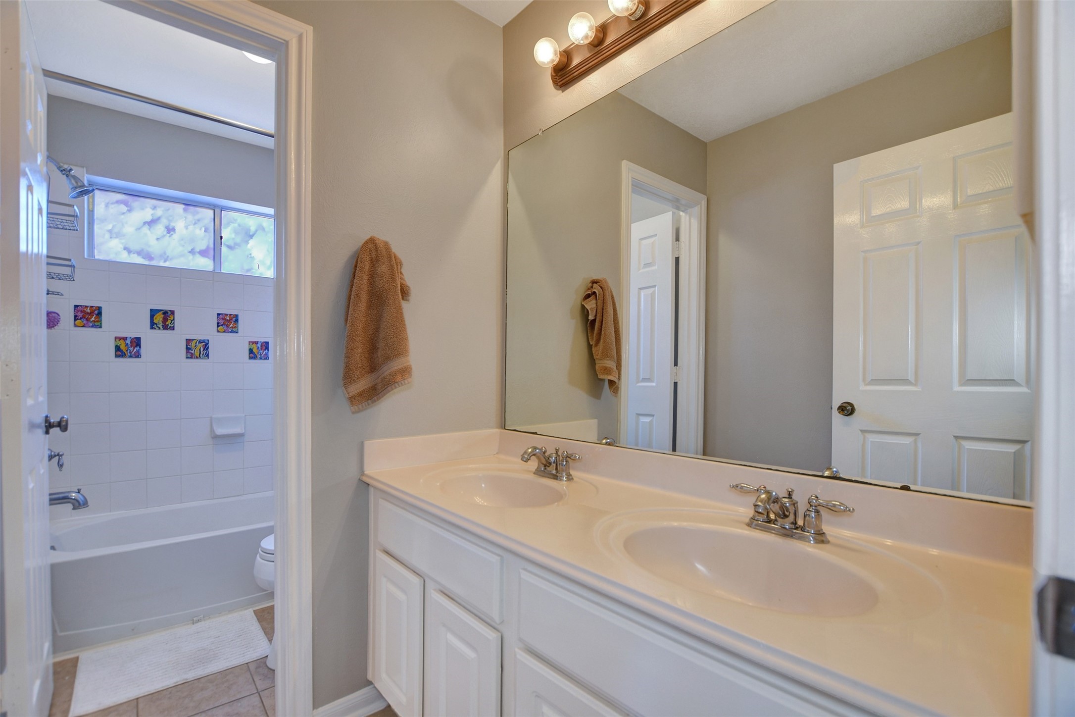 18607 Summercliff Lane Property Photo 29