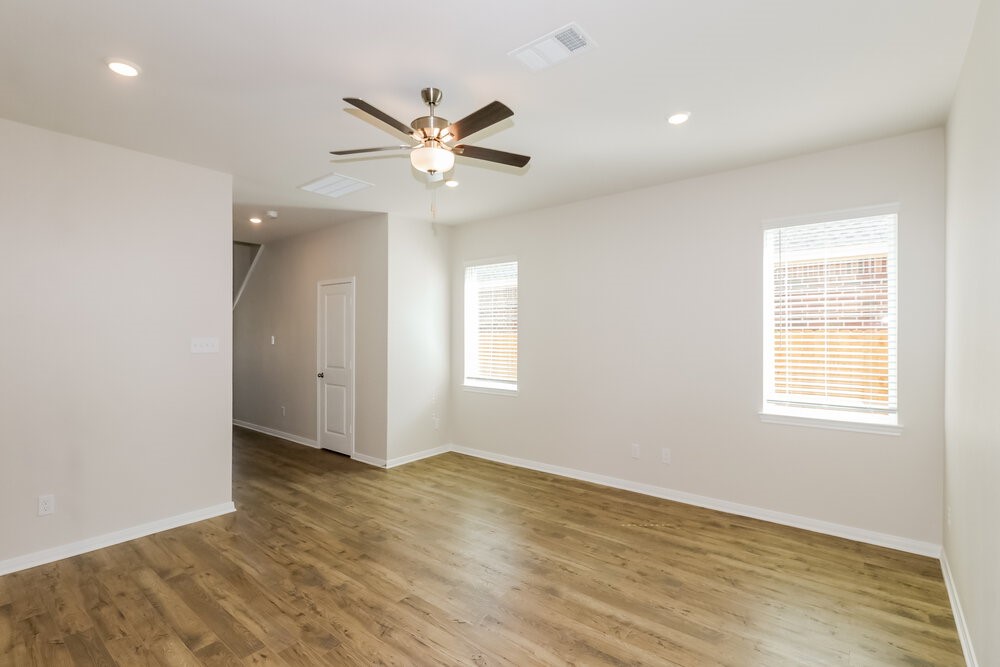 7622 Tipton Meadow Way Property Photo 4