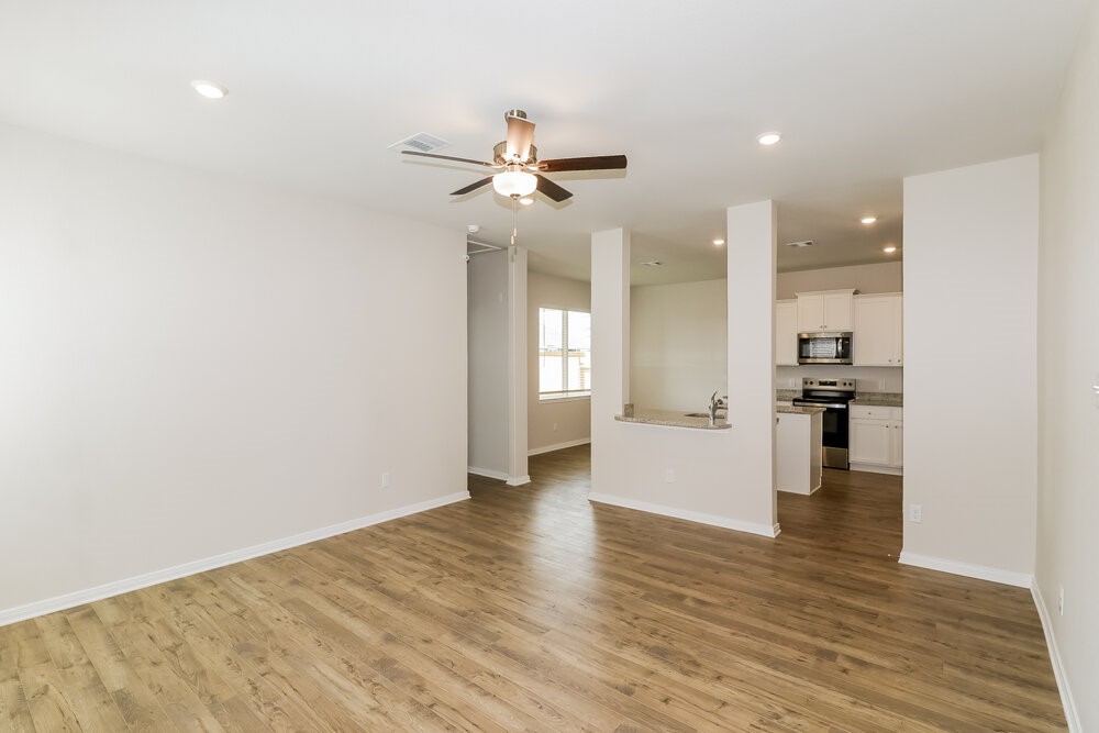 7622 Tipton Meadow Way Property Photo 5