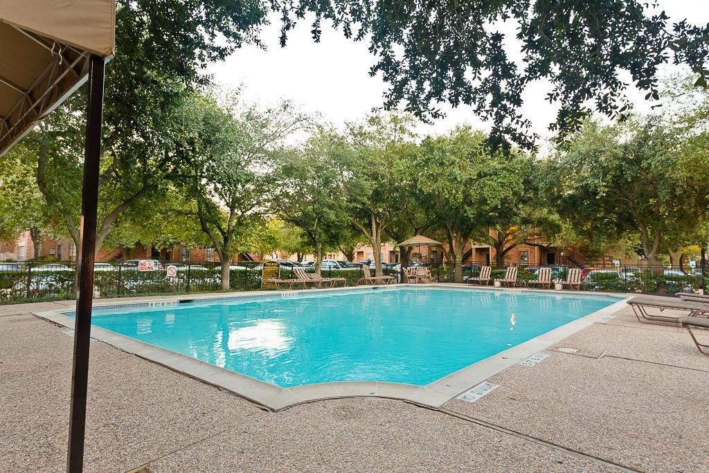 2255 Braeswood Park Drive 218 Property Photo 29