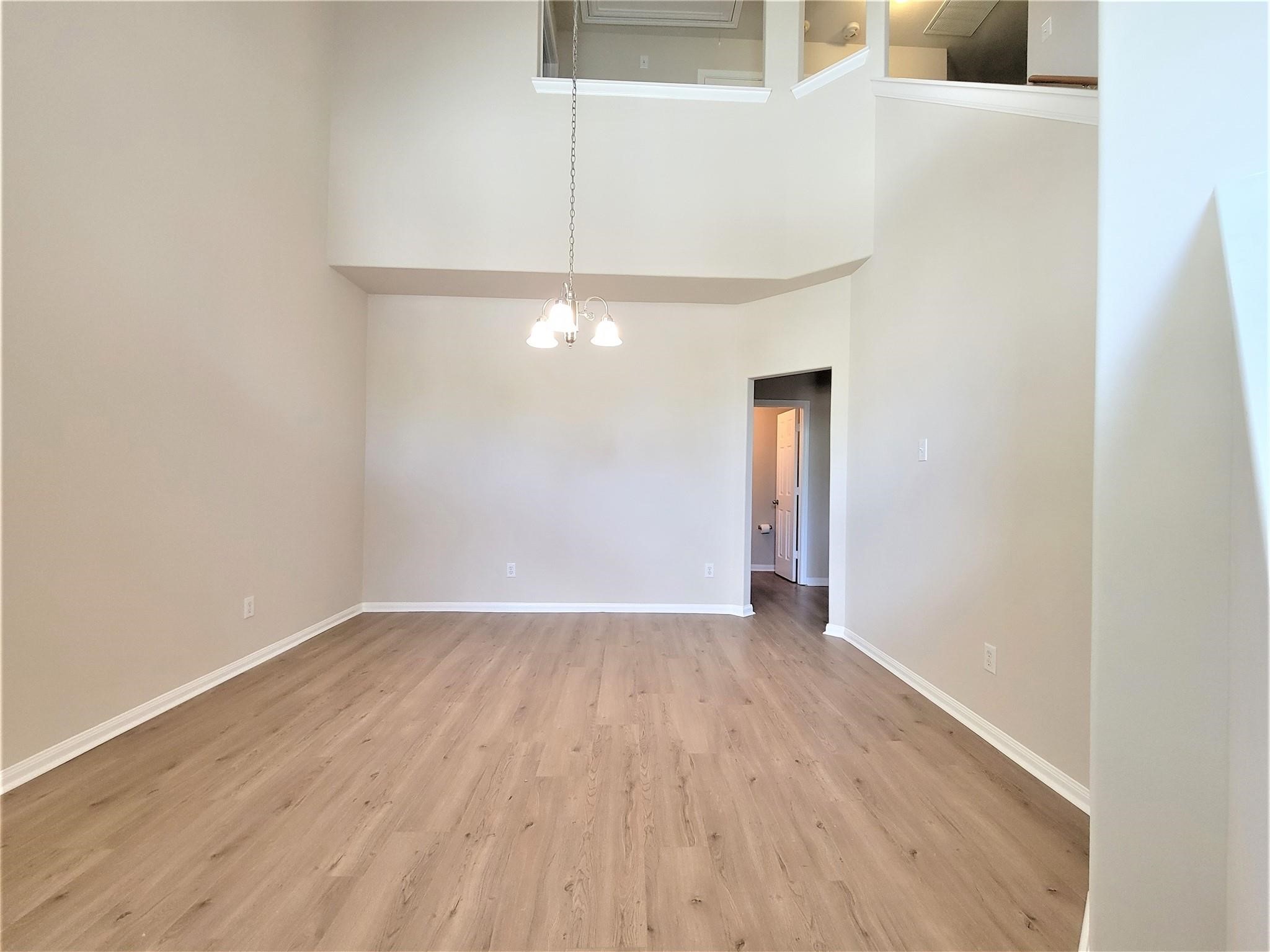 16302 Sitella Court Property Photo 3