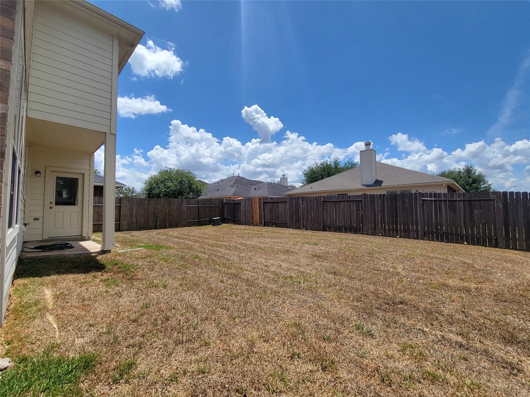 16302 Sitella Court Property Photo 11