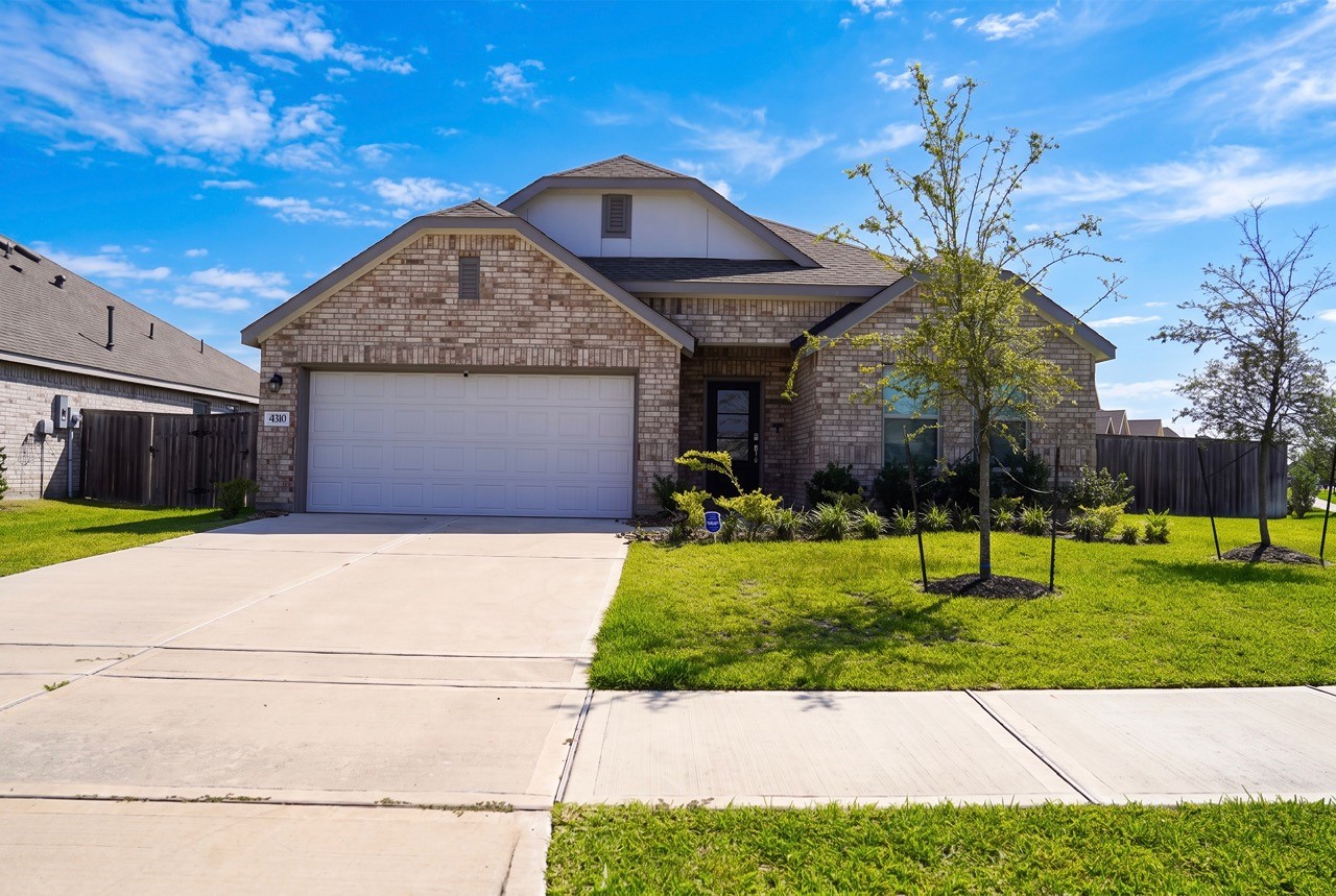 4310 Mulberry Sage Drive Property Photo 1