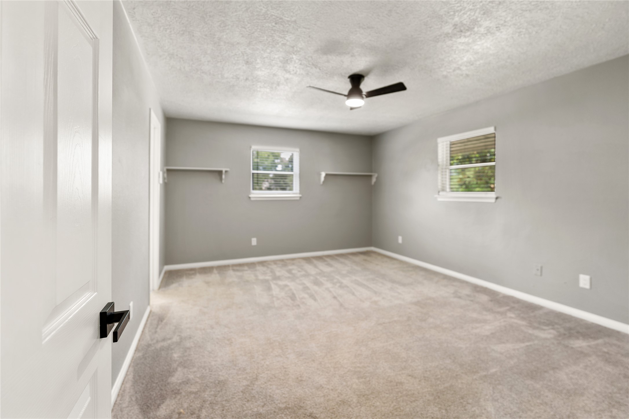 207 Burgundy Lane Property Photo 23