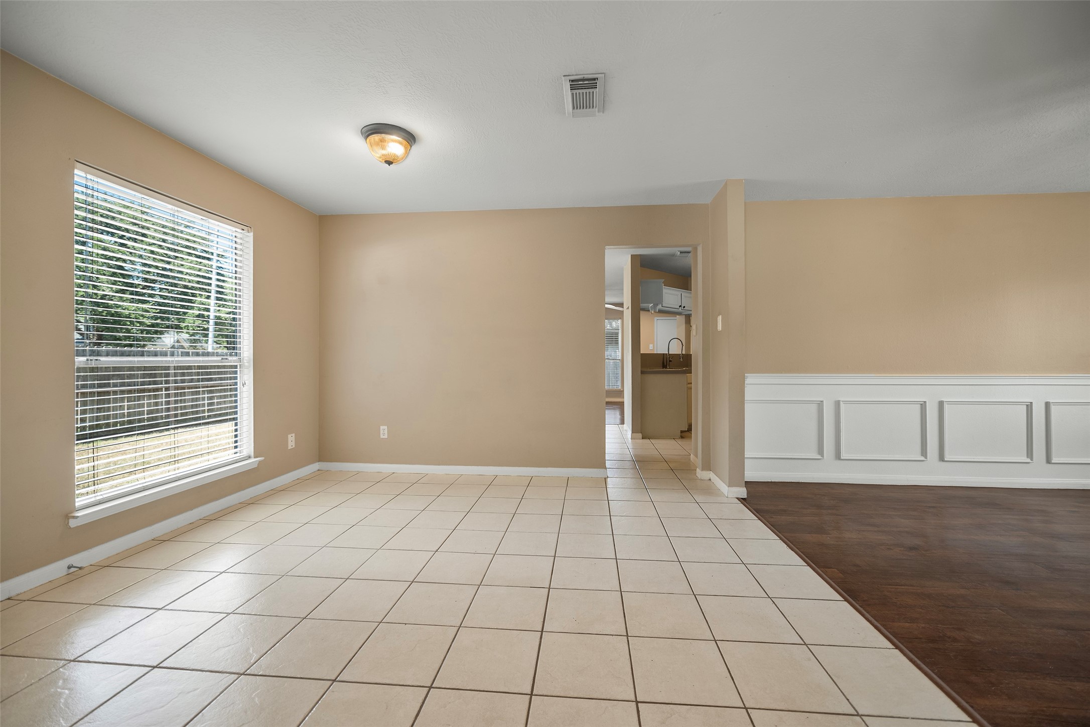 18103 Gravenhurst Lane Property Photo 16