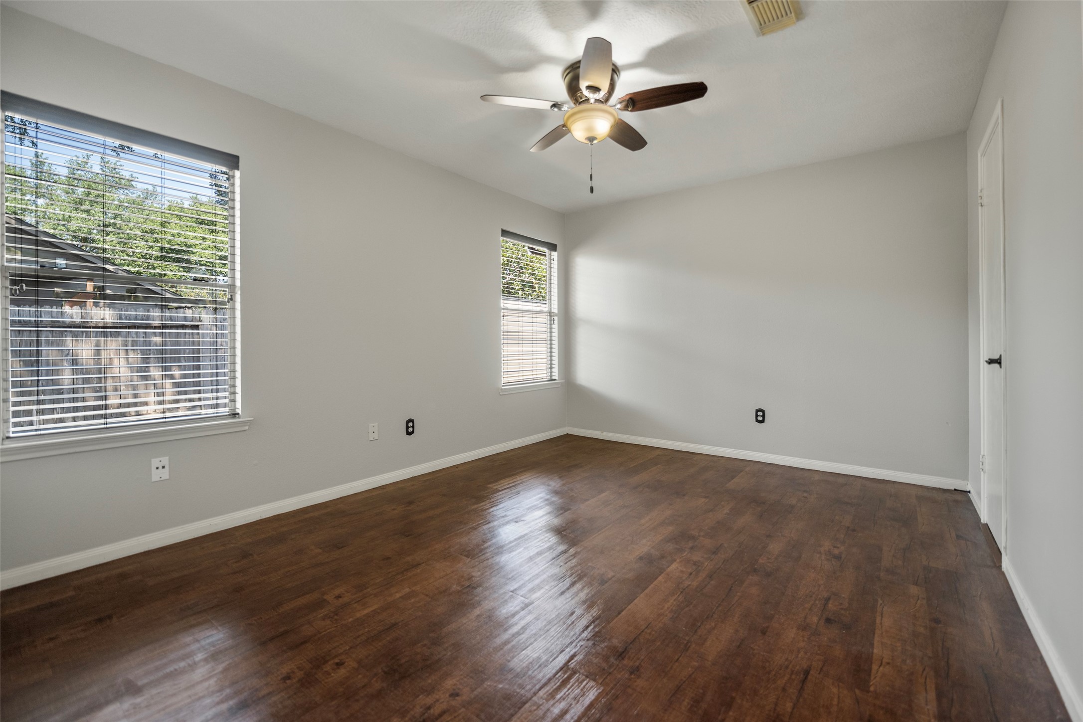18103 Gravenhurst Lane Property Photo 23