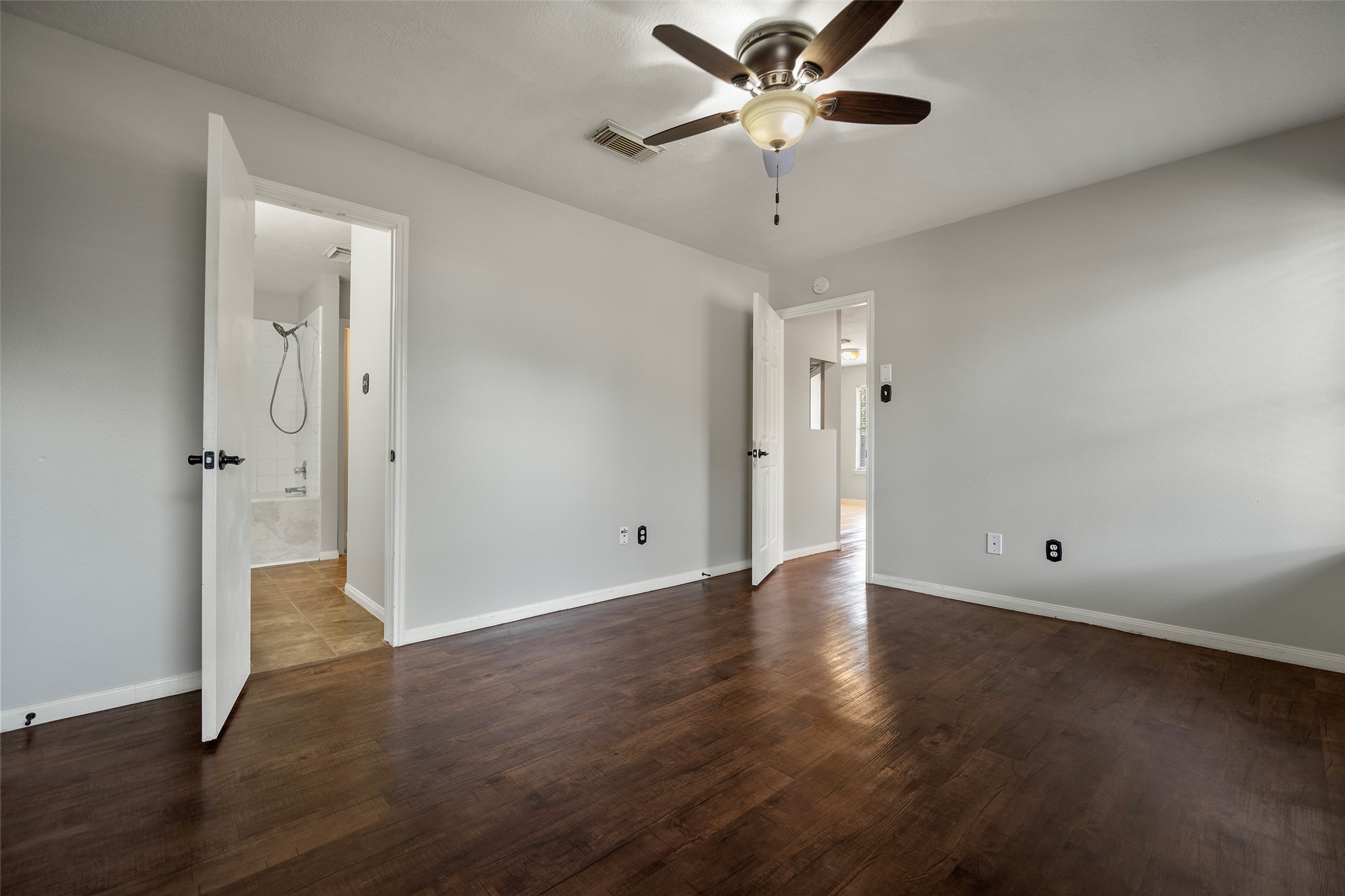 18103 Gravenhurst Lane Property Photo 24