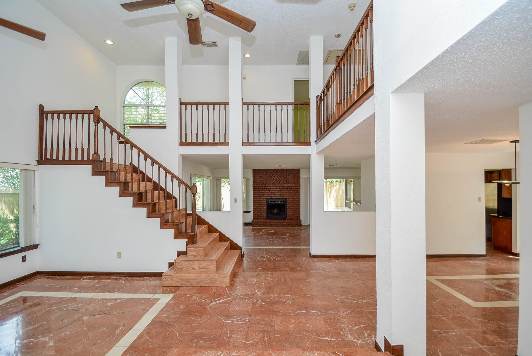 1603 Beaconshire Road Property Photo 3