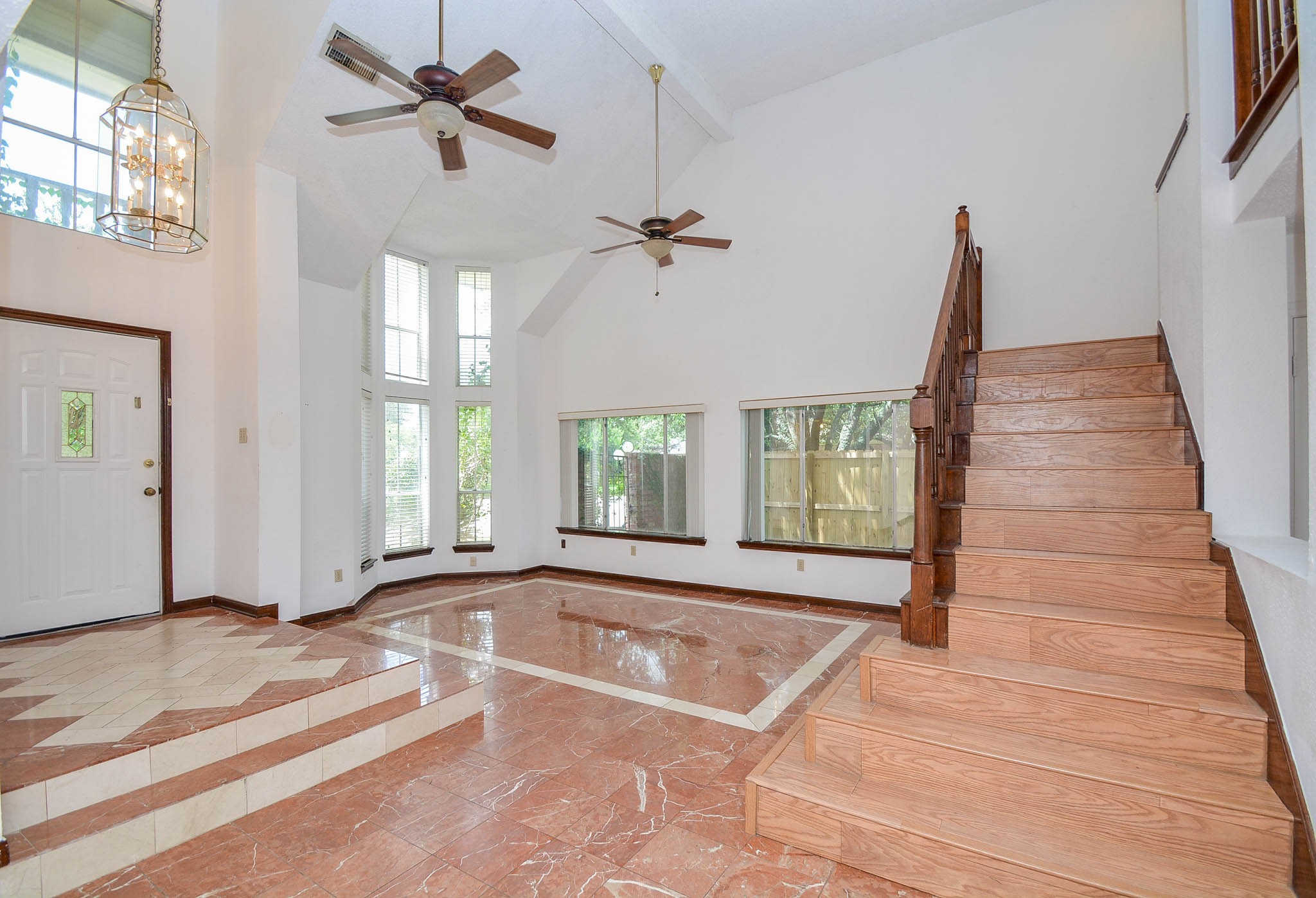 1603 Beaconshire Road Property Photo 7