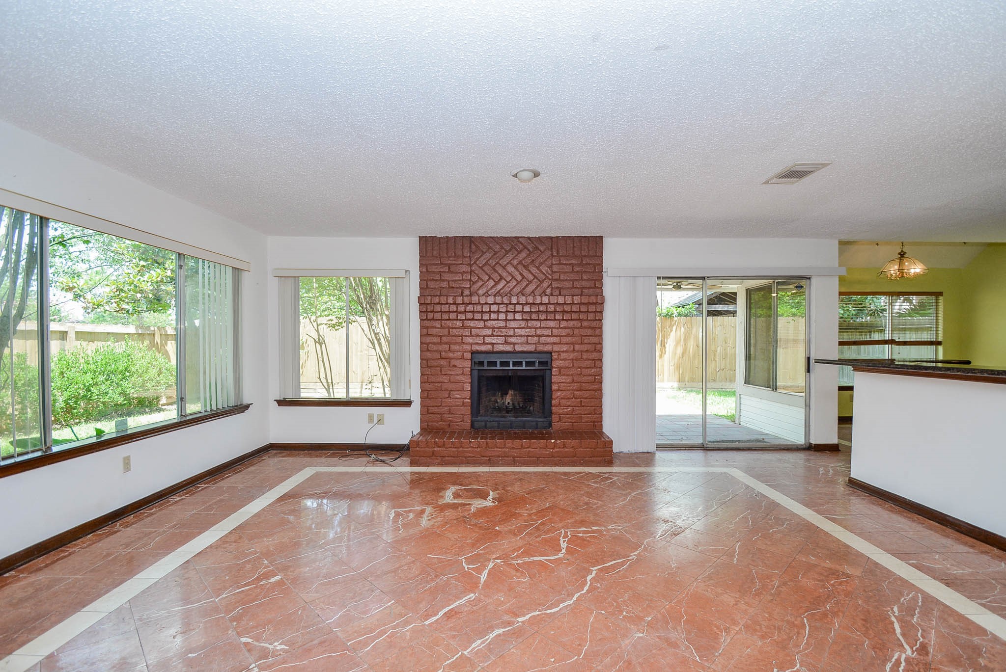 1603 Beaconshire Road Property Photo 8