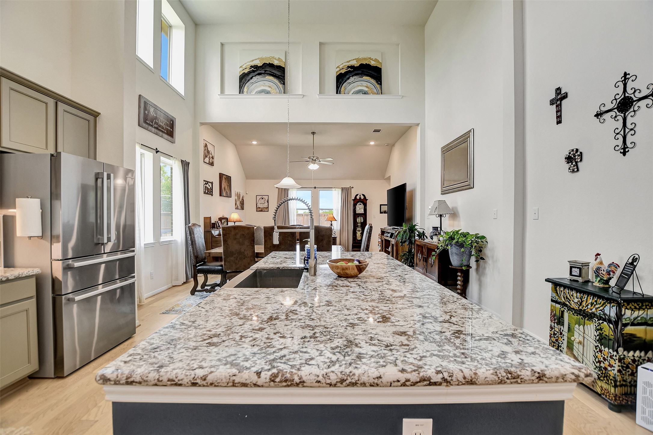 21623 Evergreen Manor Drive Property Photo 11