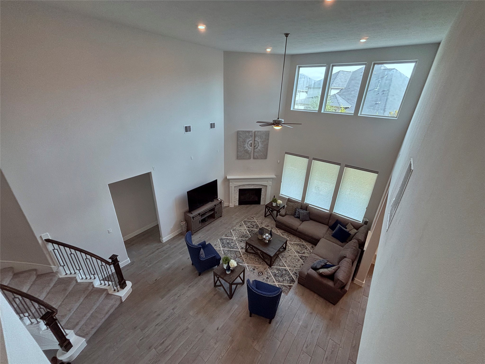 1211 Ryann Rose Creek Lane Property Photo 8