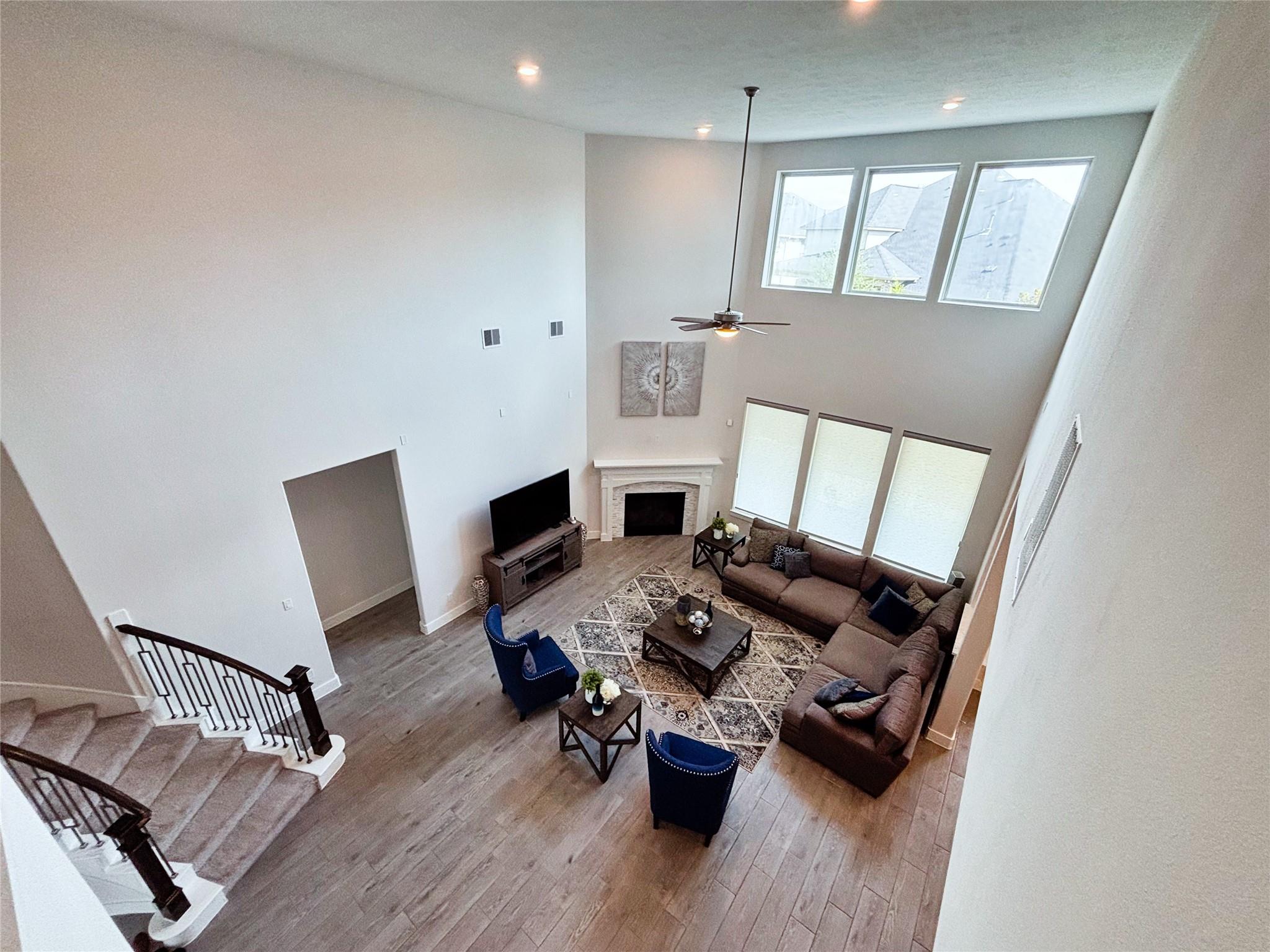 1211 Ryann Rose Creek Lane Property Photo 8
