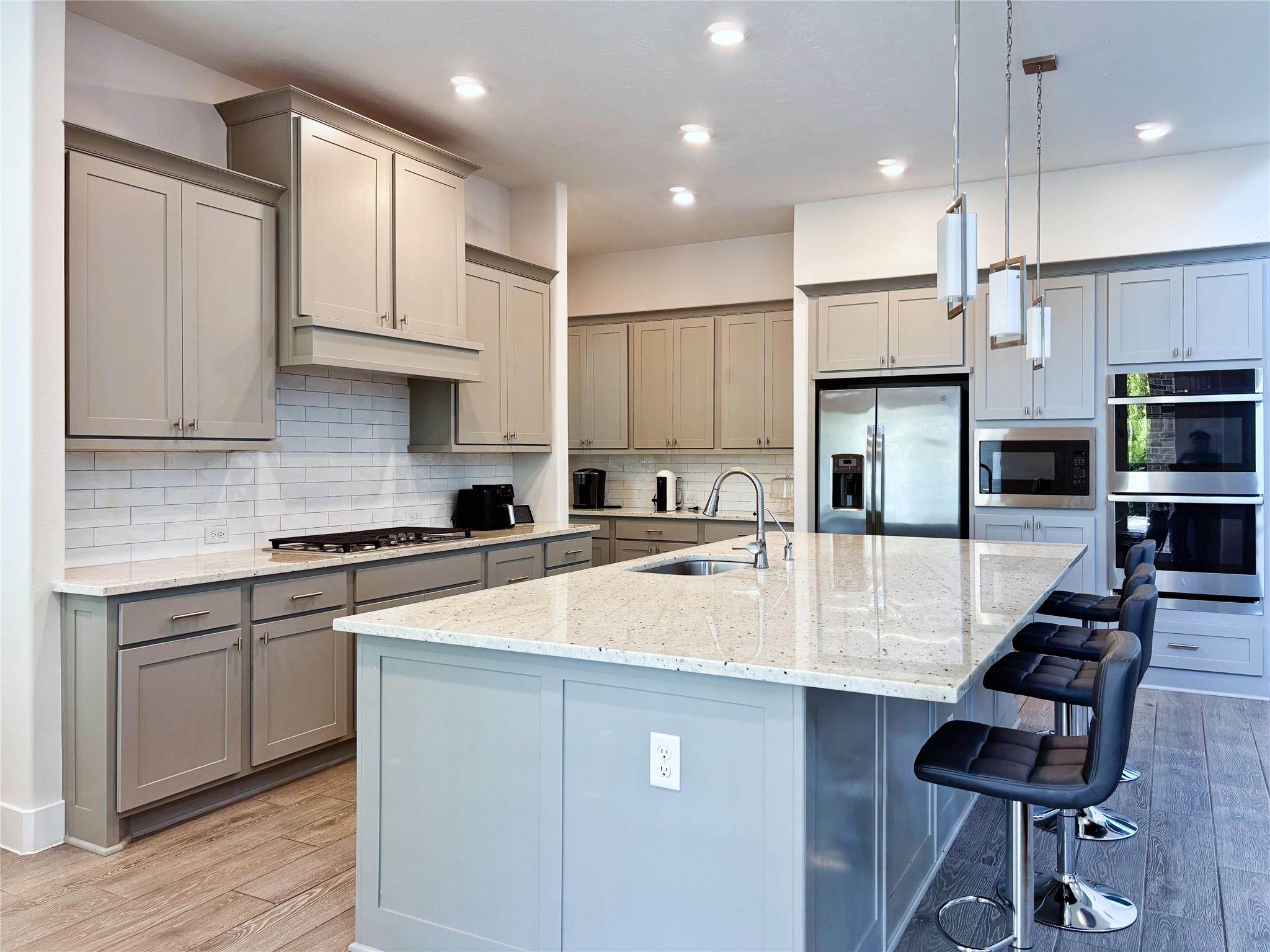 1211 Ryann Rose Creek Lane Property Photo 10