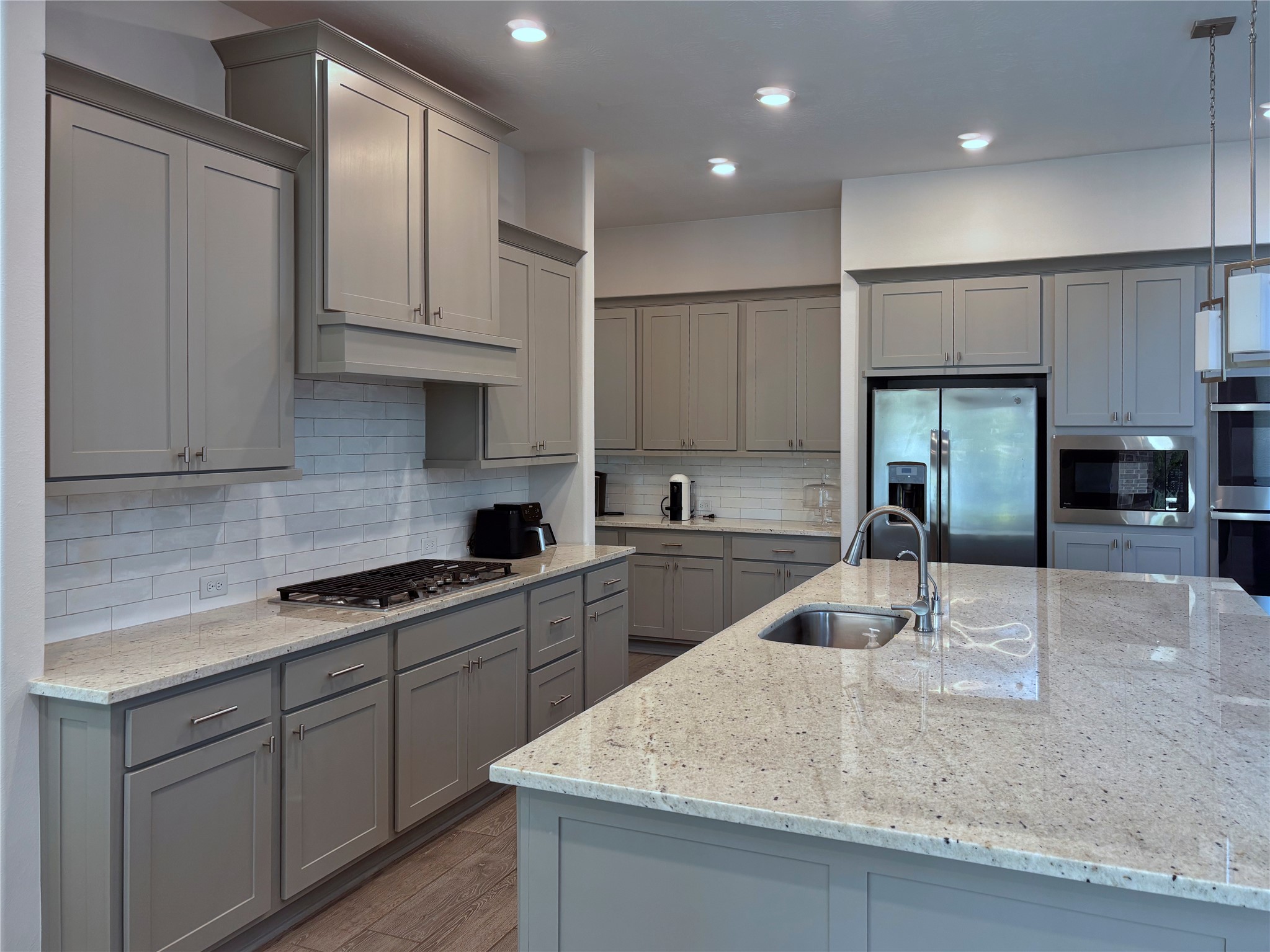 1211 Ryann Rose Creek Lane Property Photo 12