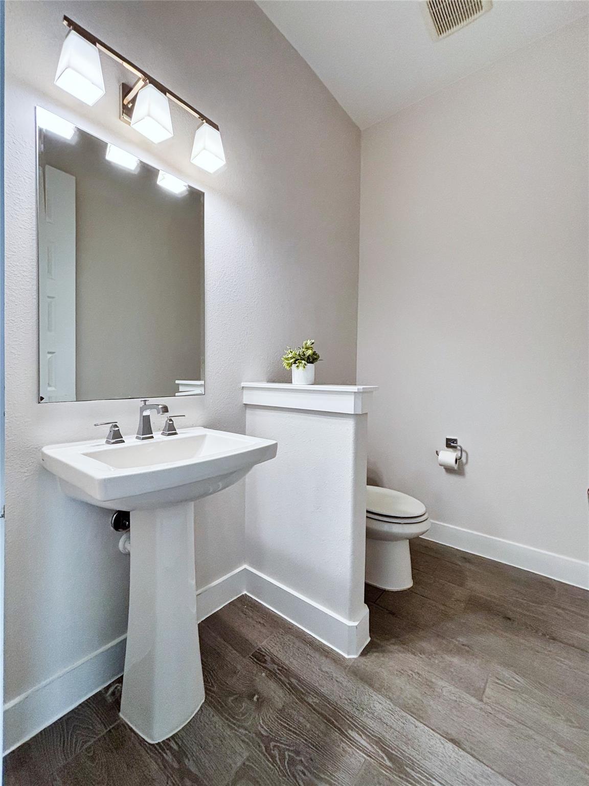 1211 Ryann Rose Creek Lane Property Photo 19