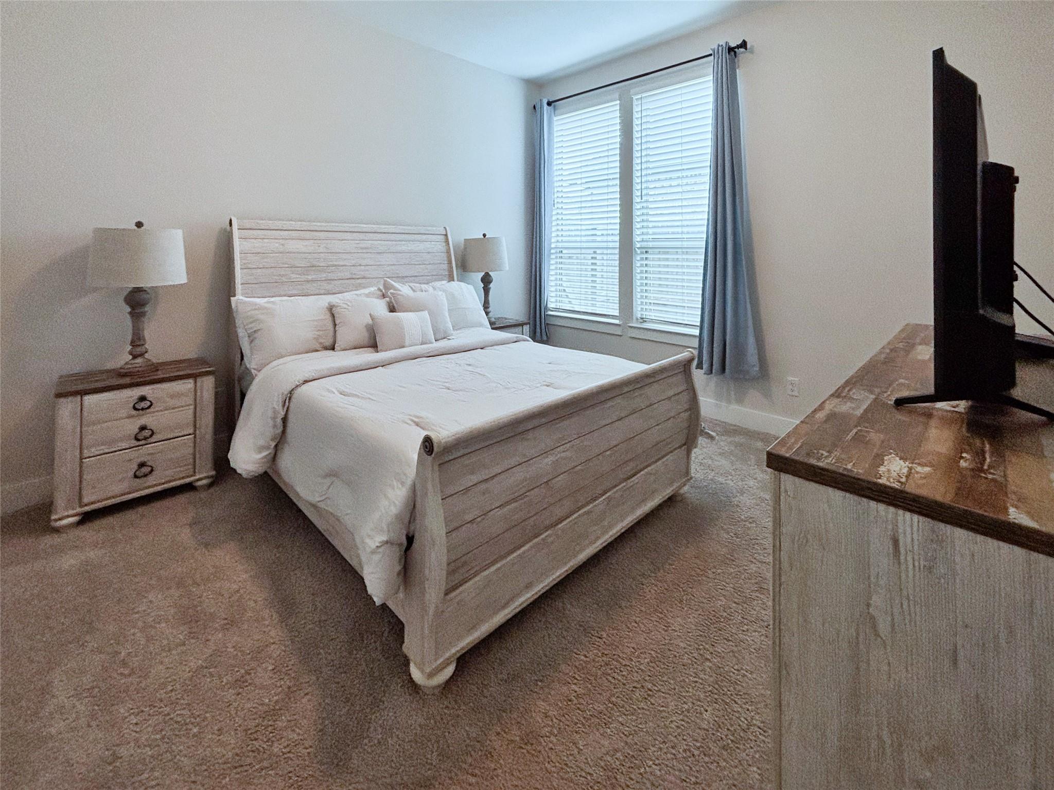 1211 Ryann Rose Creek Lane Property Photo 24