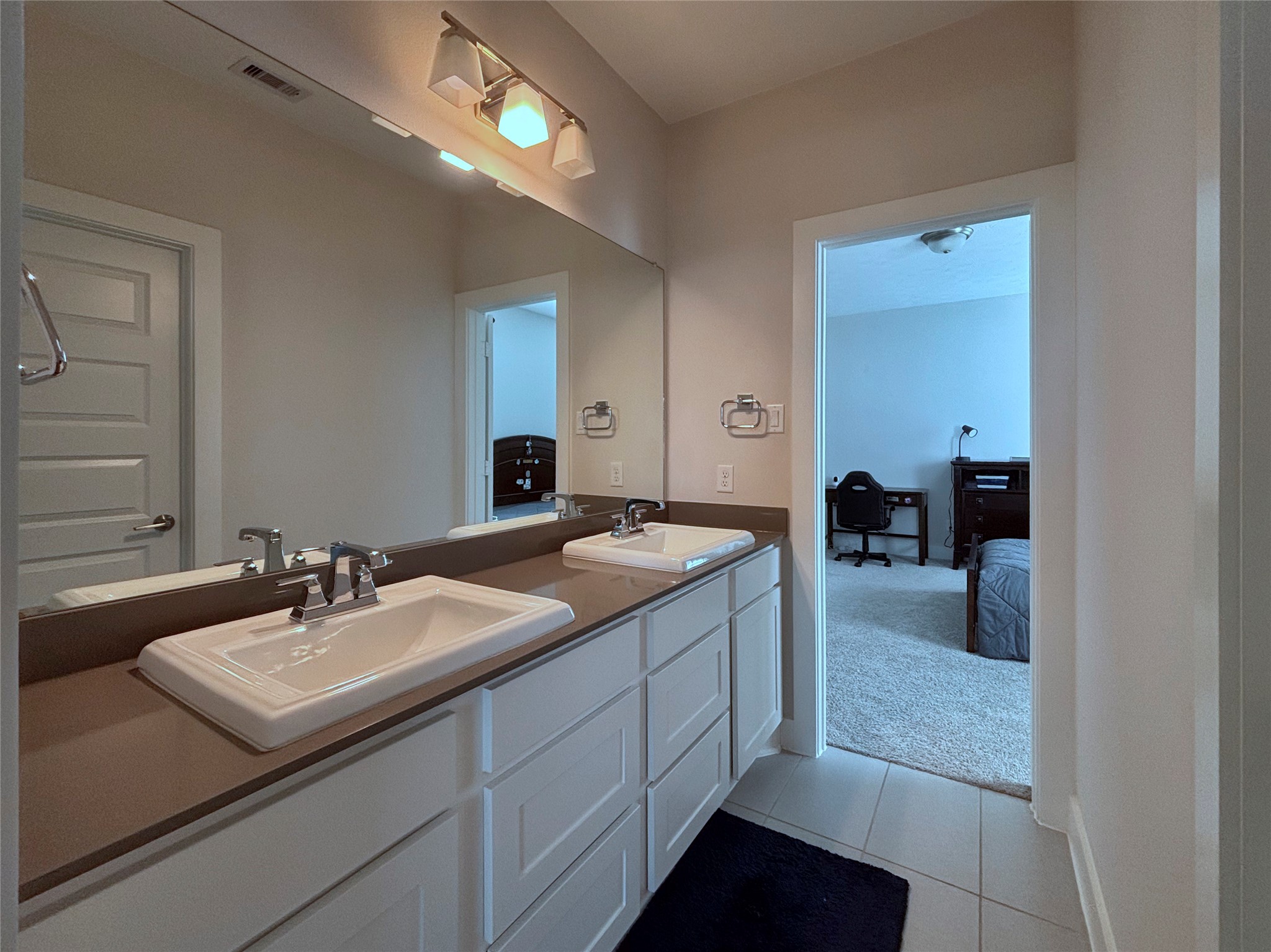 1211 Ryann Rose Creek Lane Property Photo 33
