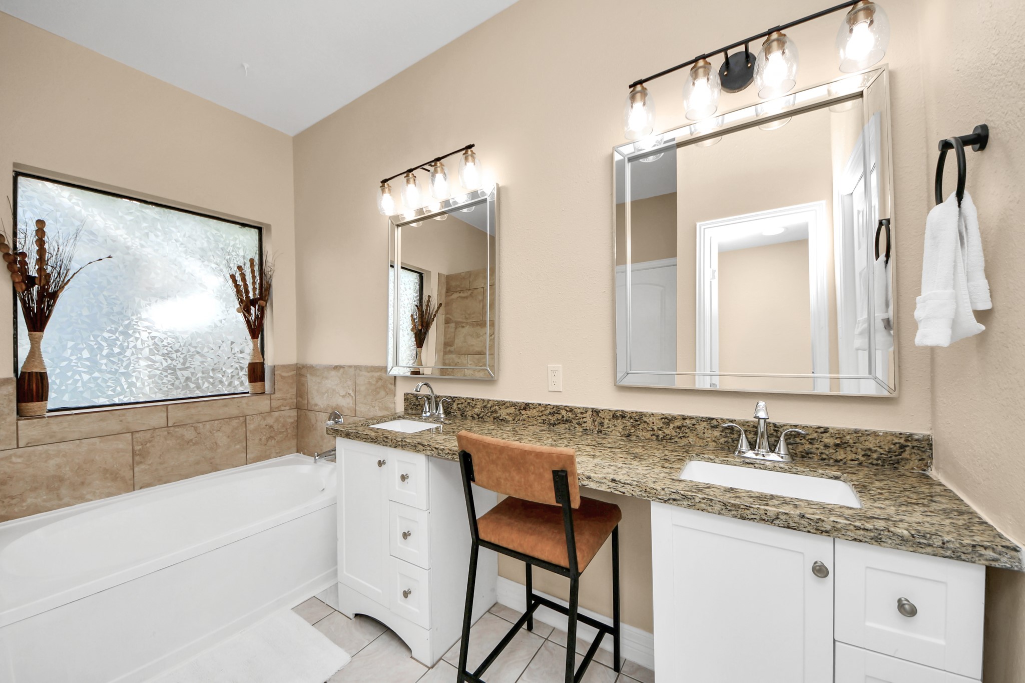 12334 Misty Laurel Drive Property Photo 3