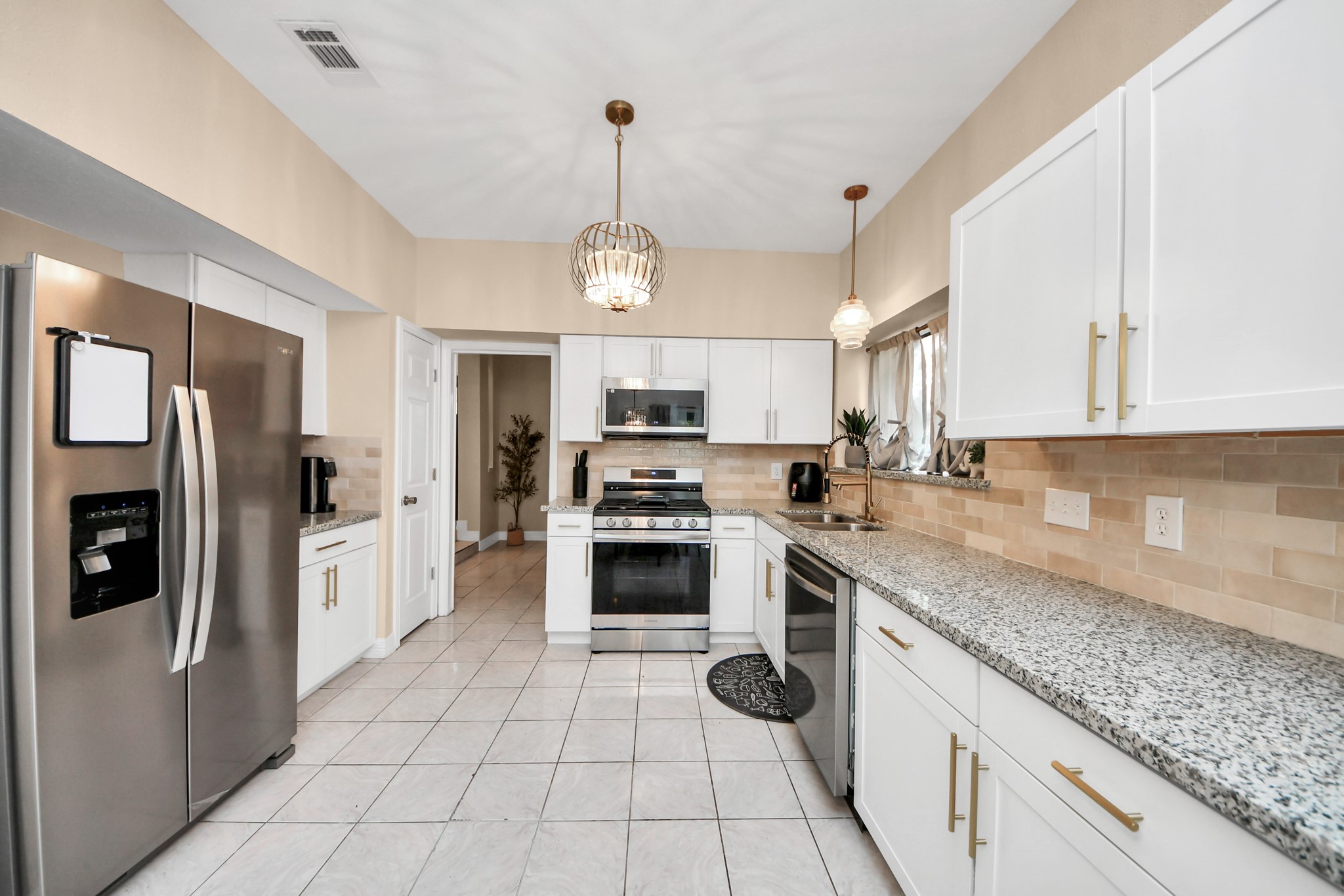12334 Misty Laurel Drive Property Photo 12