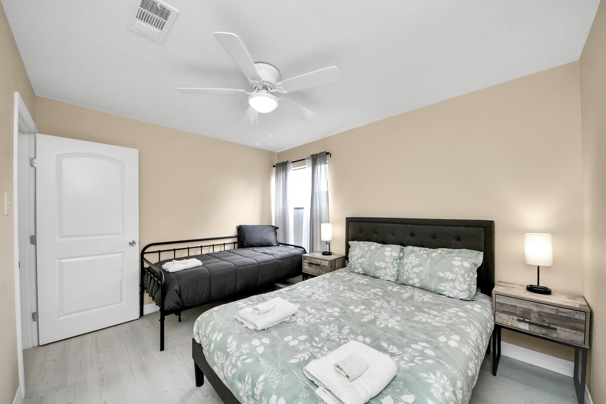 12334 Misty Laurel Drive Property Photo 34