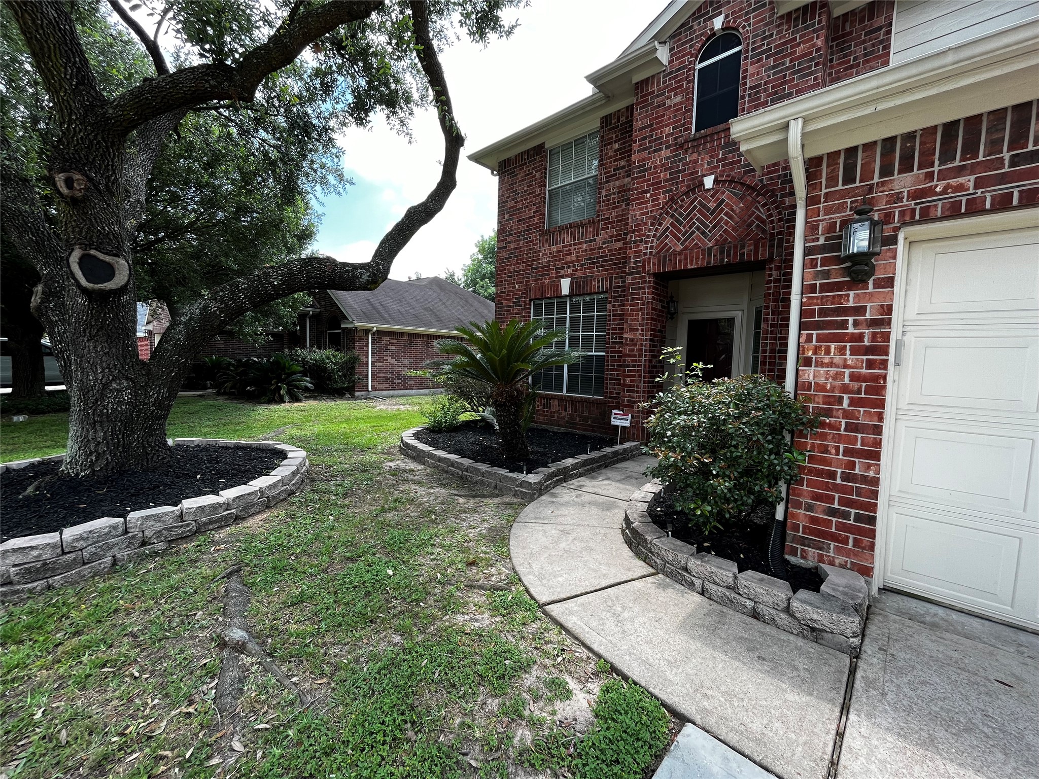 14707 Concord Grove Property Photo 3