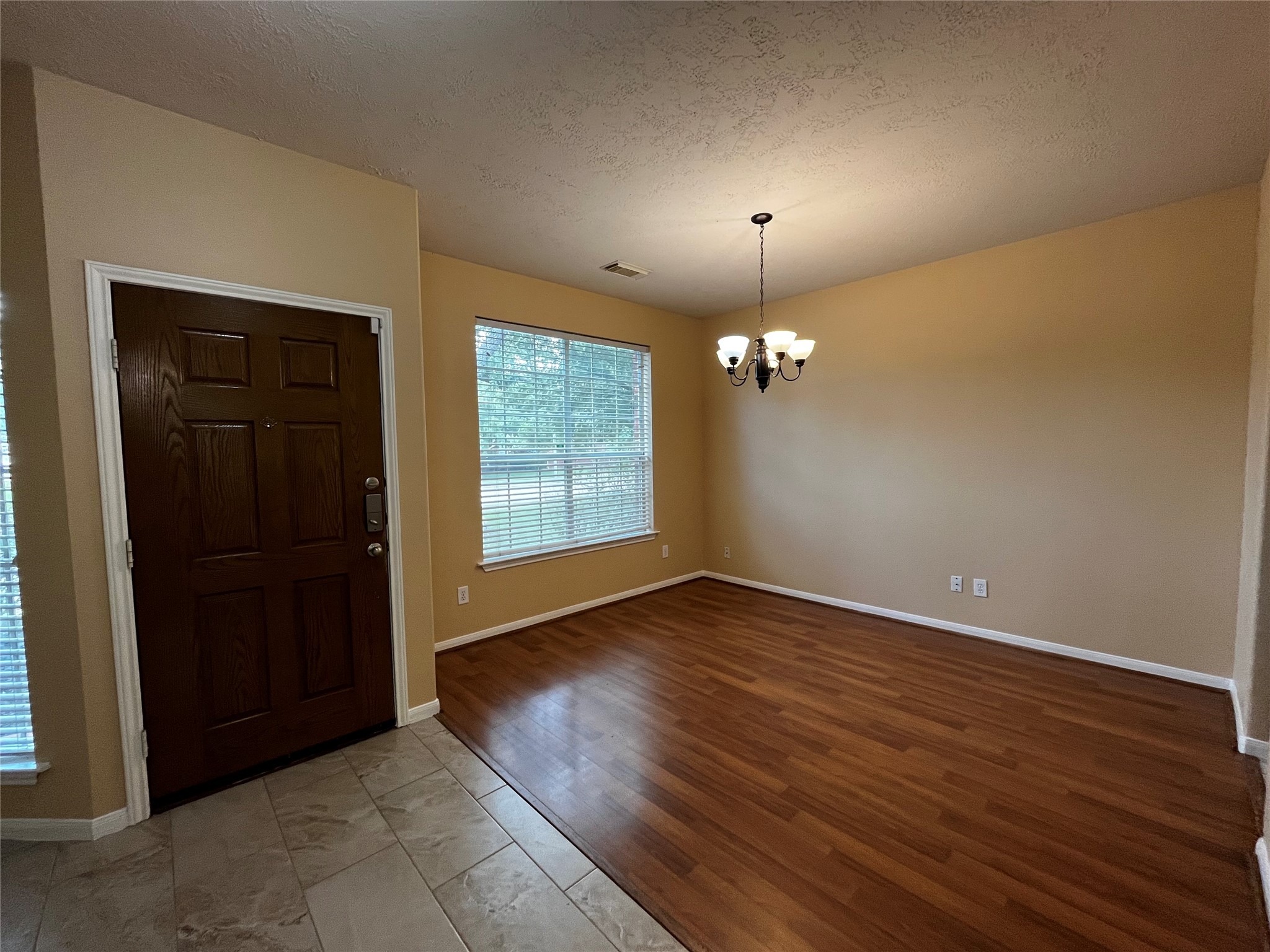 14707 Concord Grove Property Photo 4