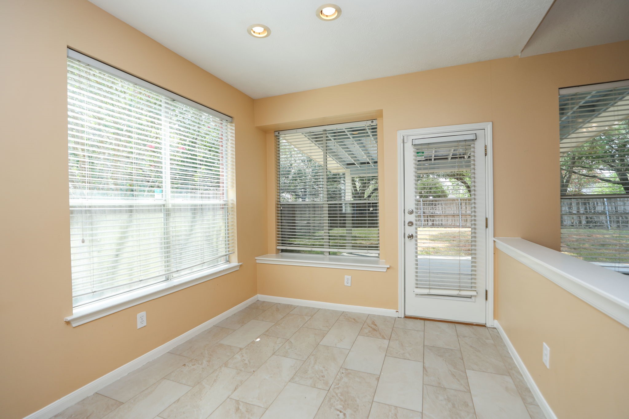 14707 Concord Grove Property Photo 7
