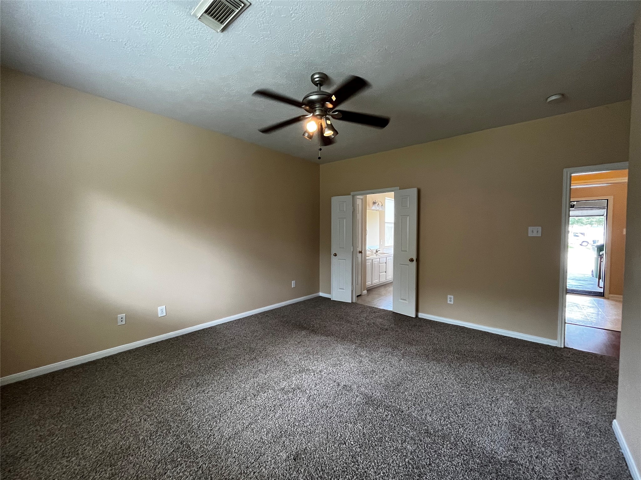 14707 Concord Grove Property Photo 8