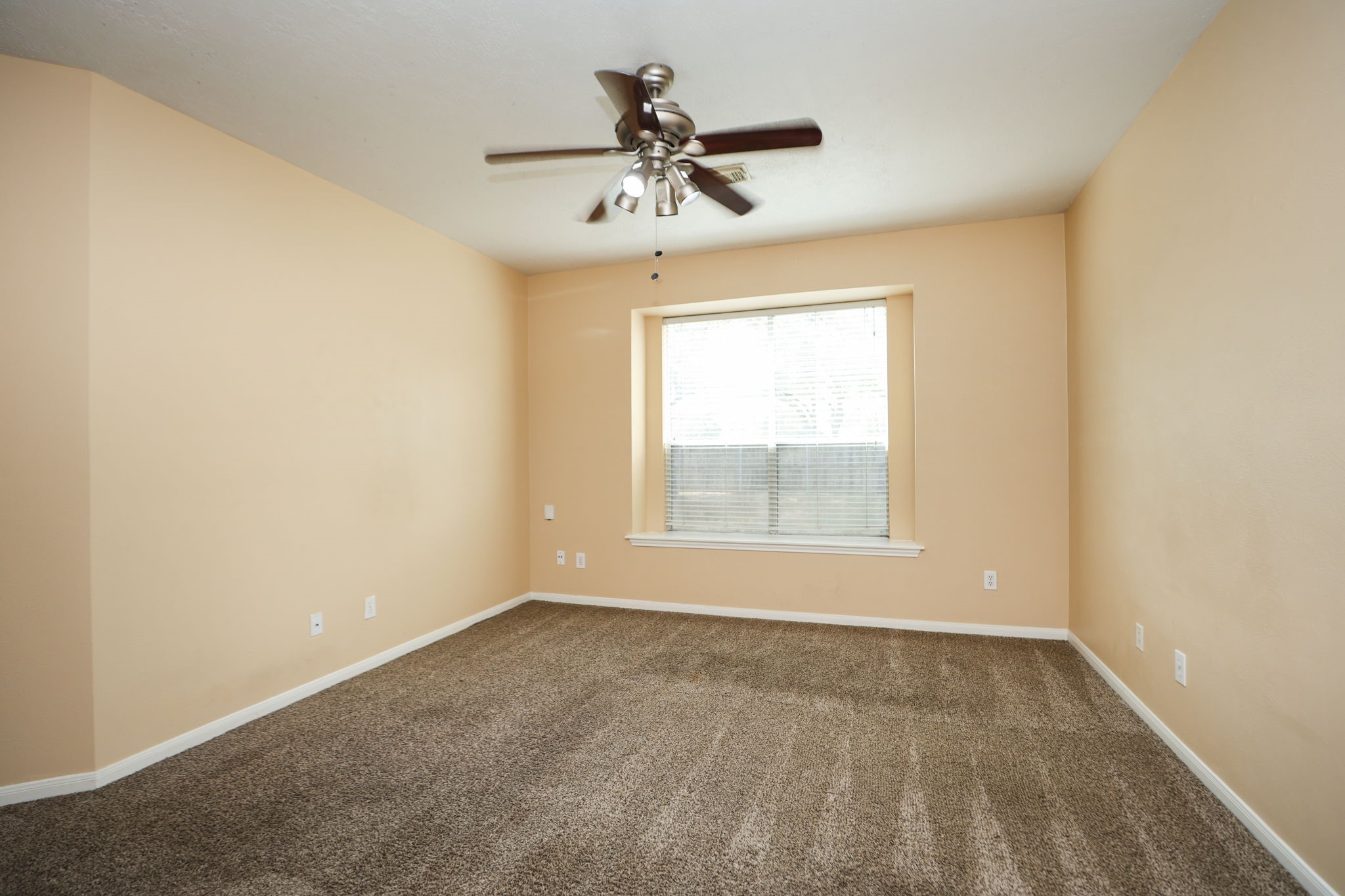 14707 Concord Grove Property Photo 13