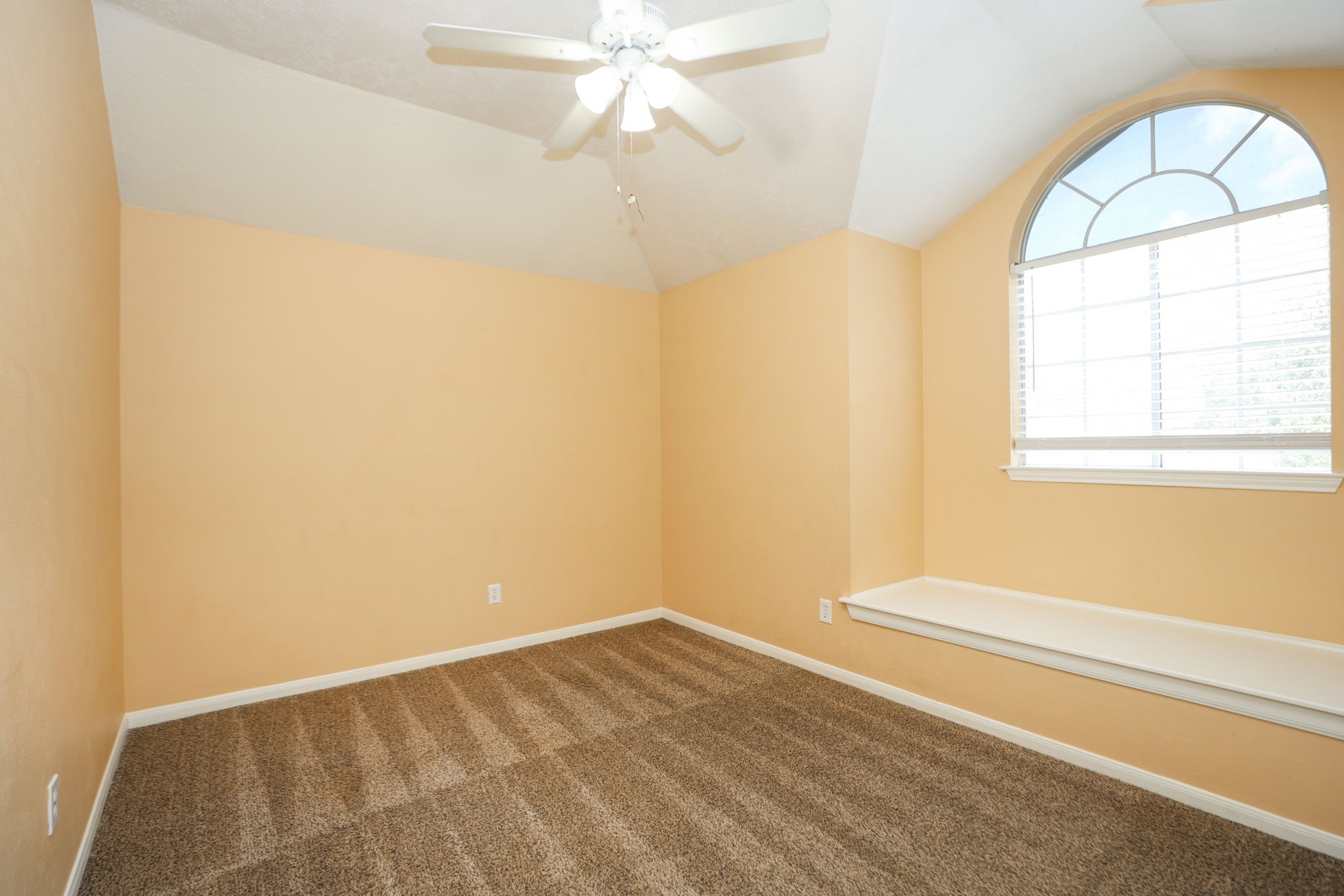 14707 Concord Grove Property Photo 17