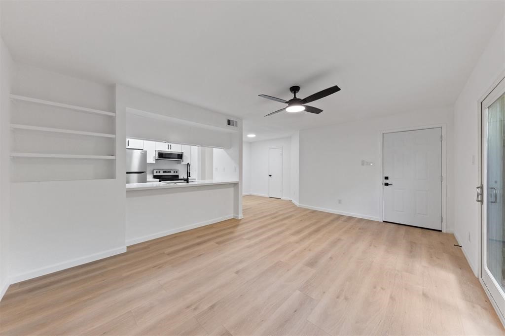 815 Lyle West Avenue C Property Photo 7
