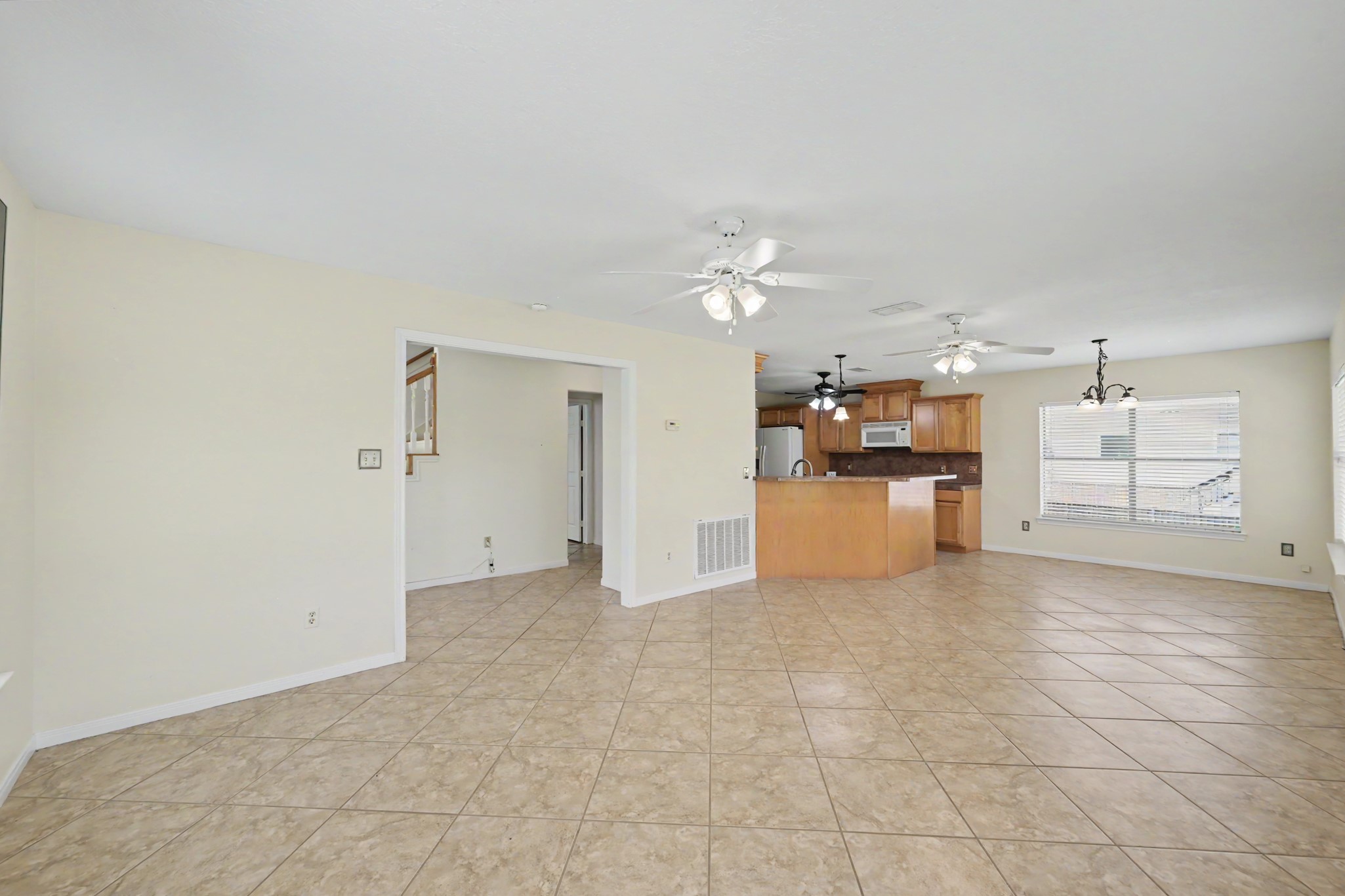 15 Lakeside Property Photo 4
