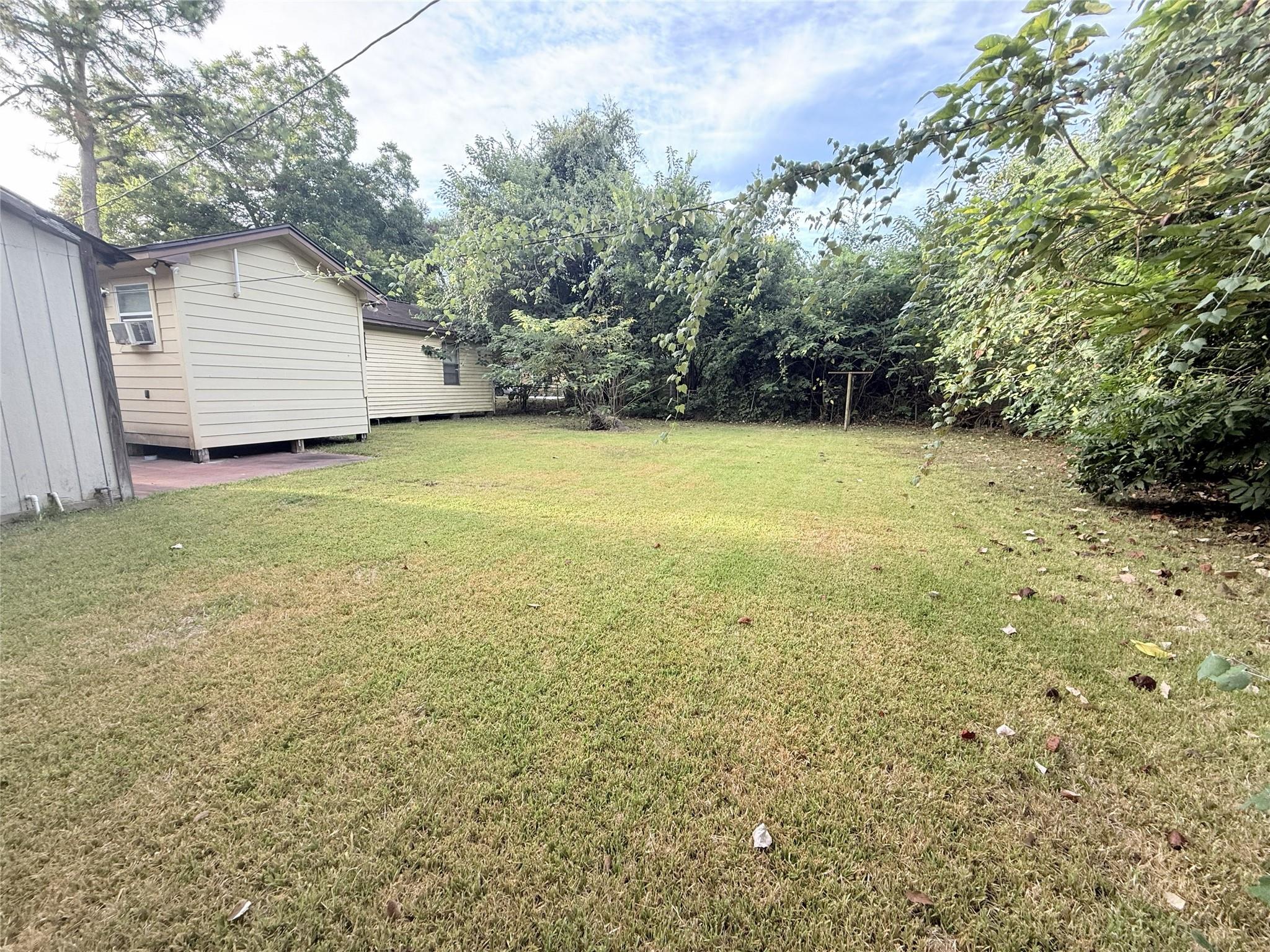 724 S Morgan Street, Angleton Tx 77515 Property Photo 4