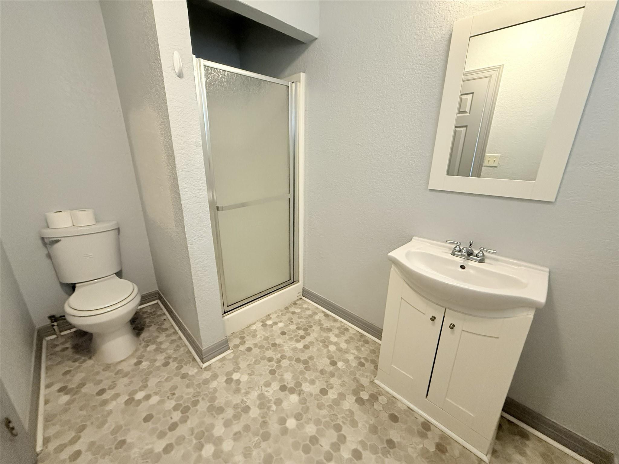 724 S Morgan Street, Angleton Tx 77515 Property Photo 9