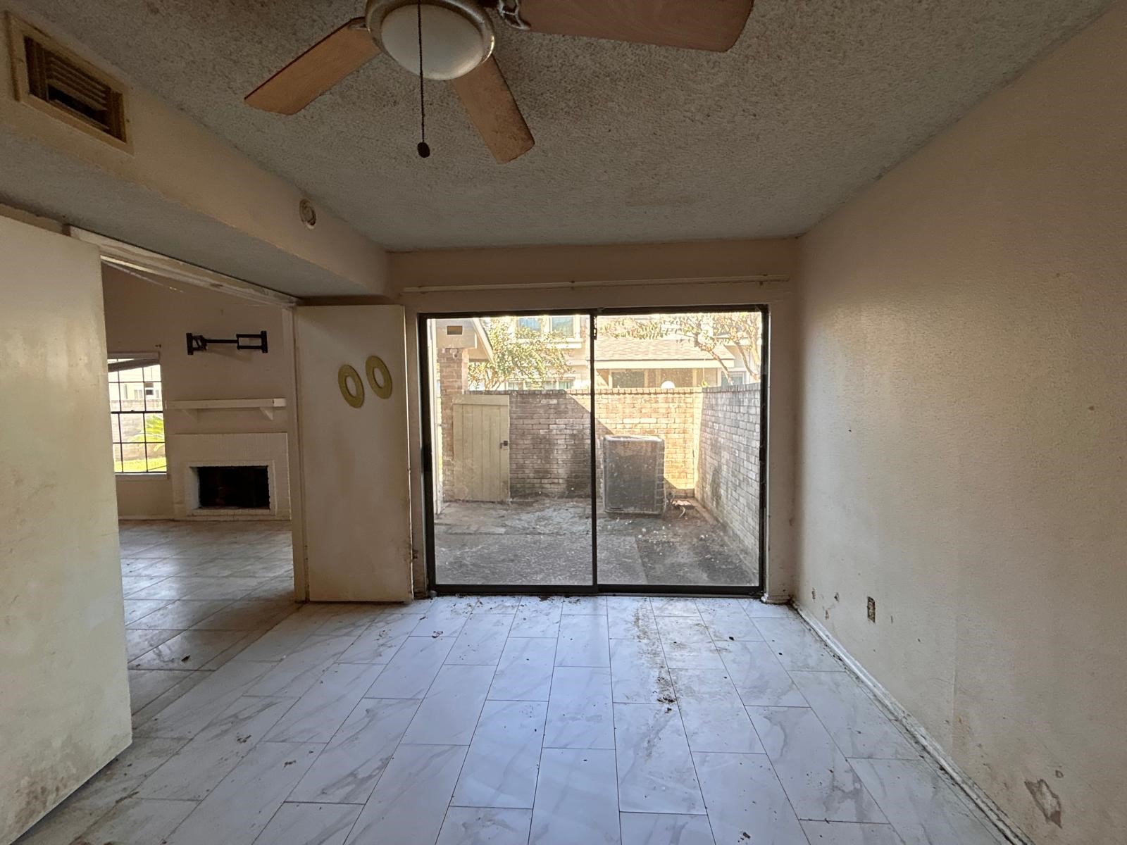 6245 Ludington Drive 23-923 Property Photo 8