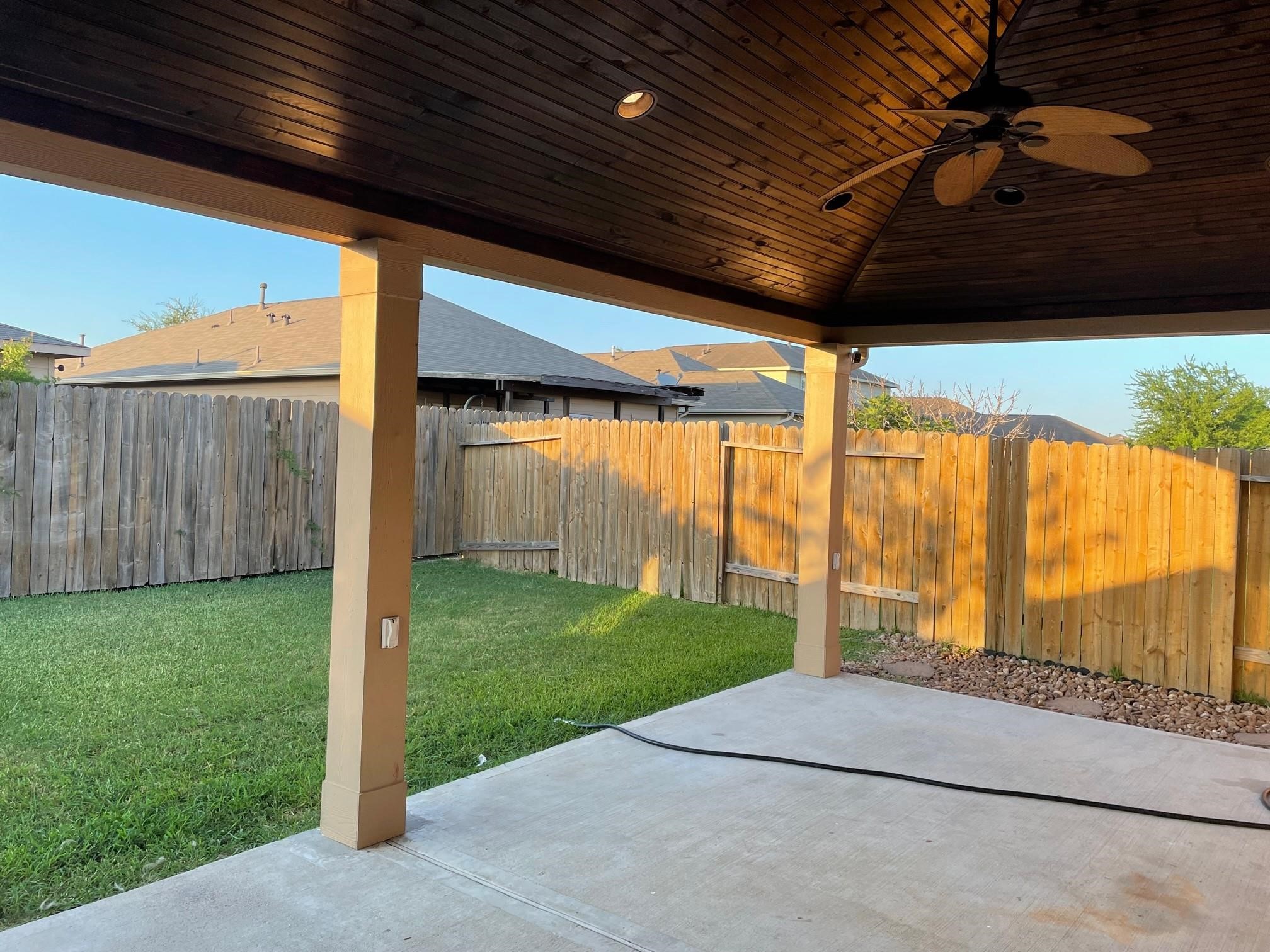 1215 Wallflower Avenue Property Photo 13