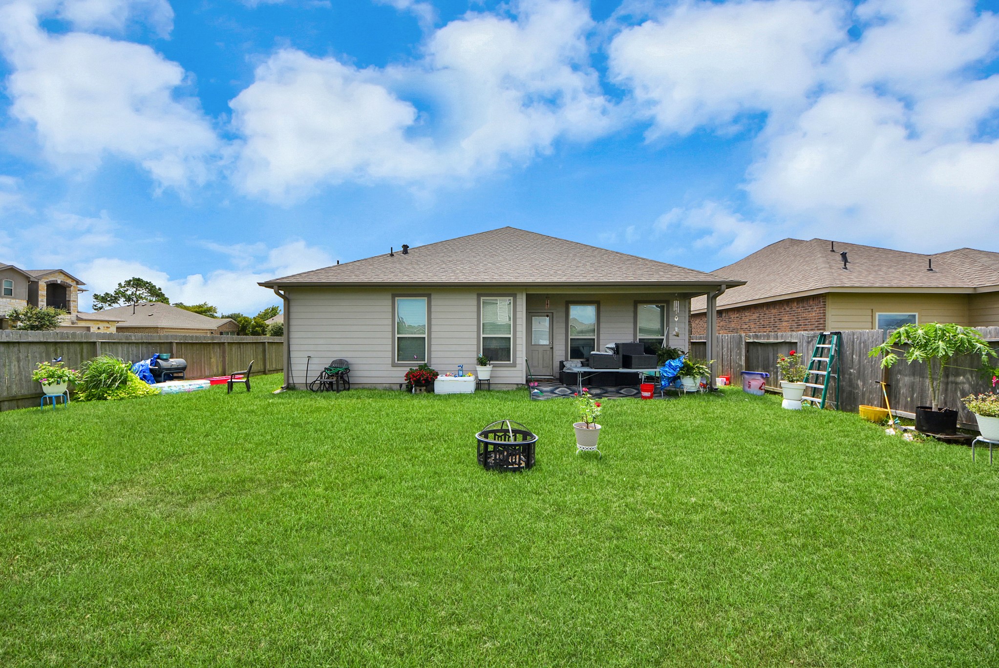 3006 Royal Albatross Drive Property Photo 33