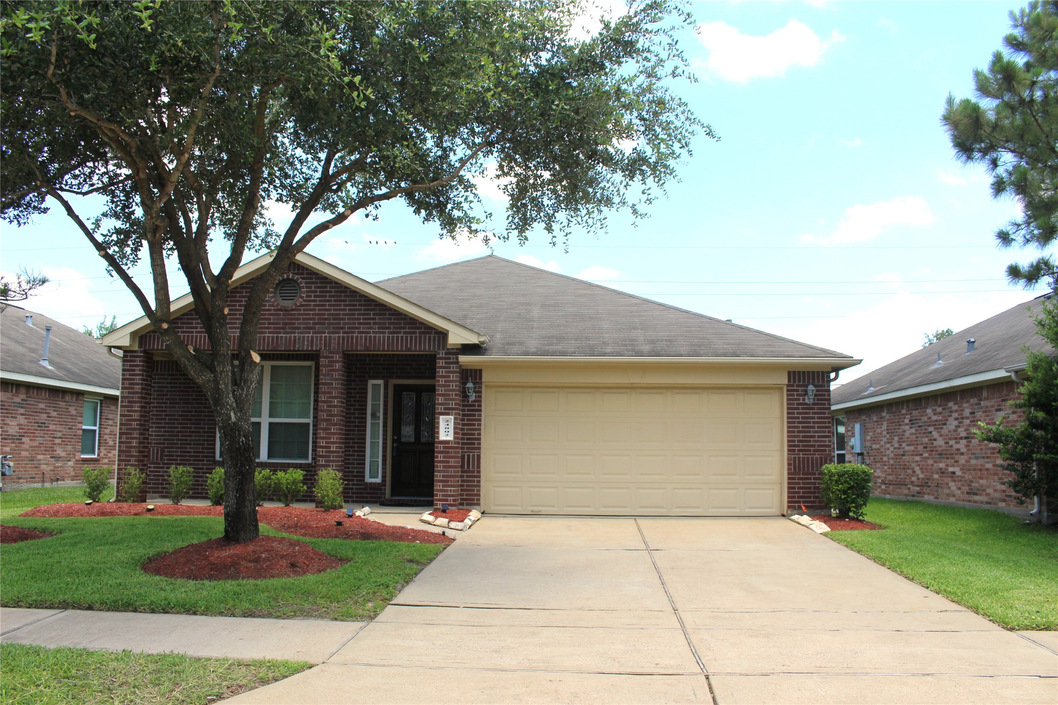 24802 Tribeca Lane Property Photo 1