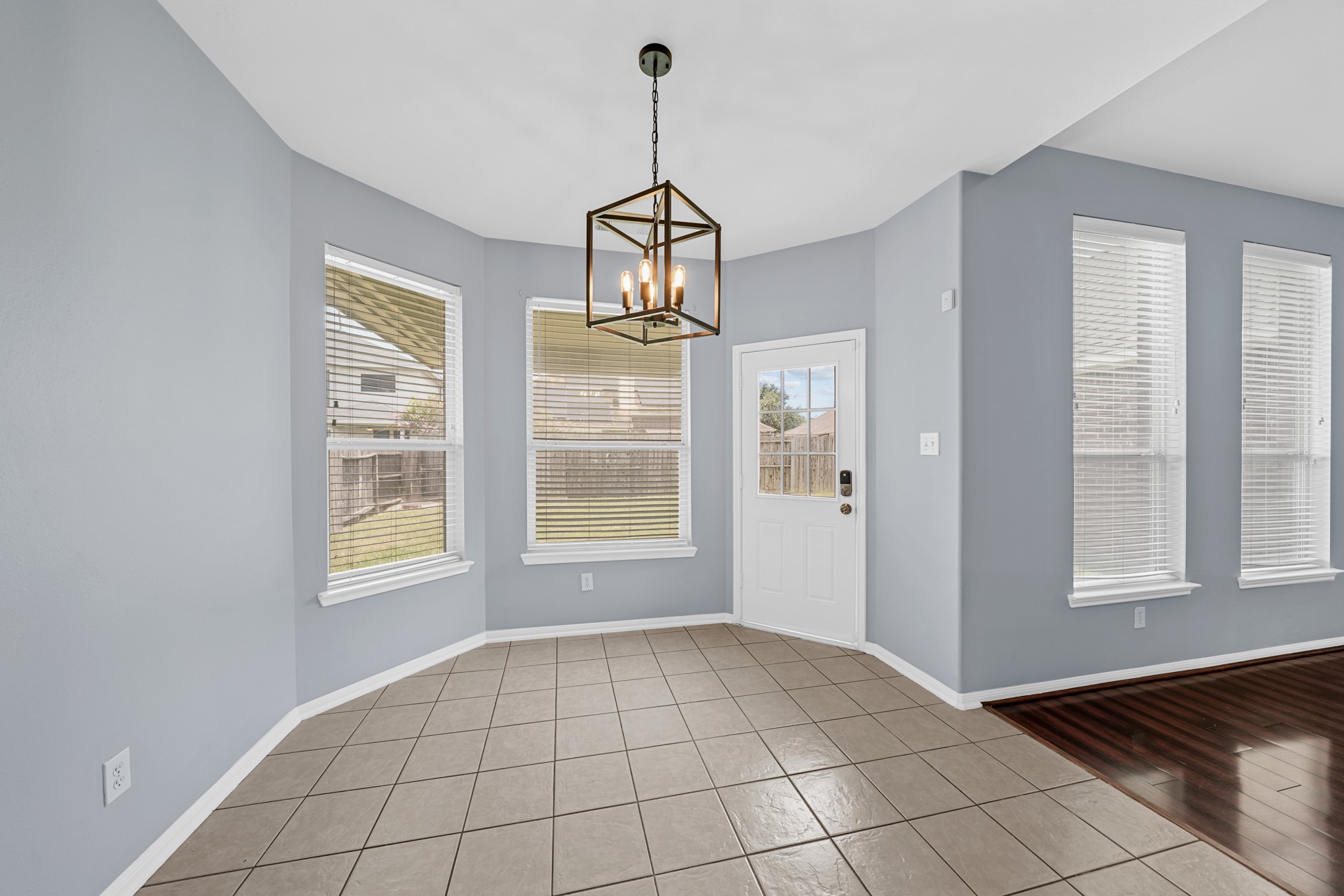 12 Palomar Drive Property Photo 4