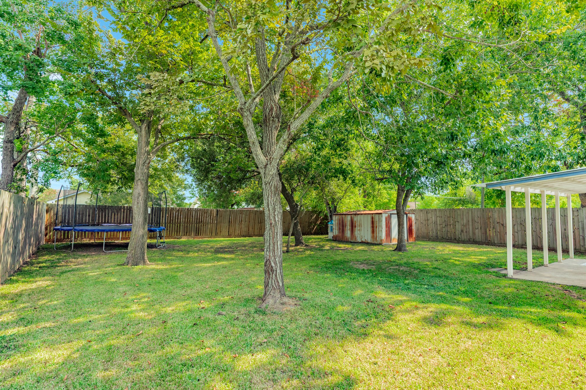 107 Hickory Property Photo 2