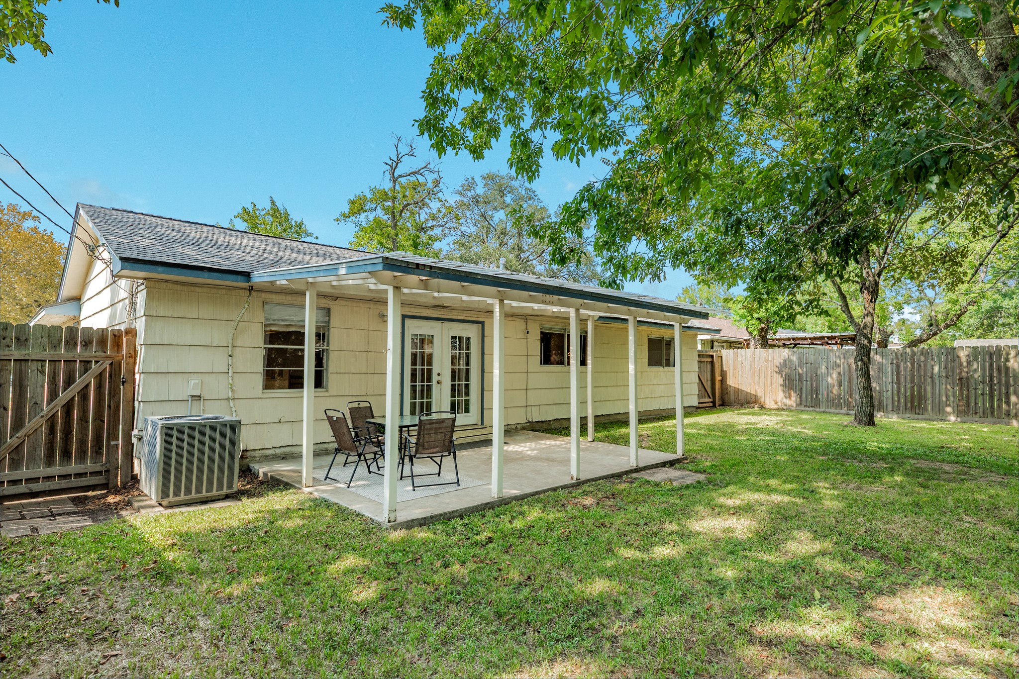 107 Hickory Property Photo 17