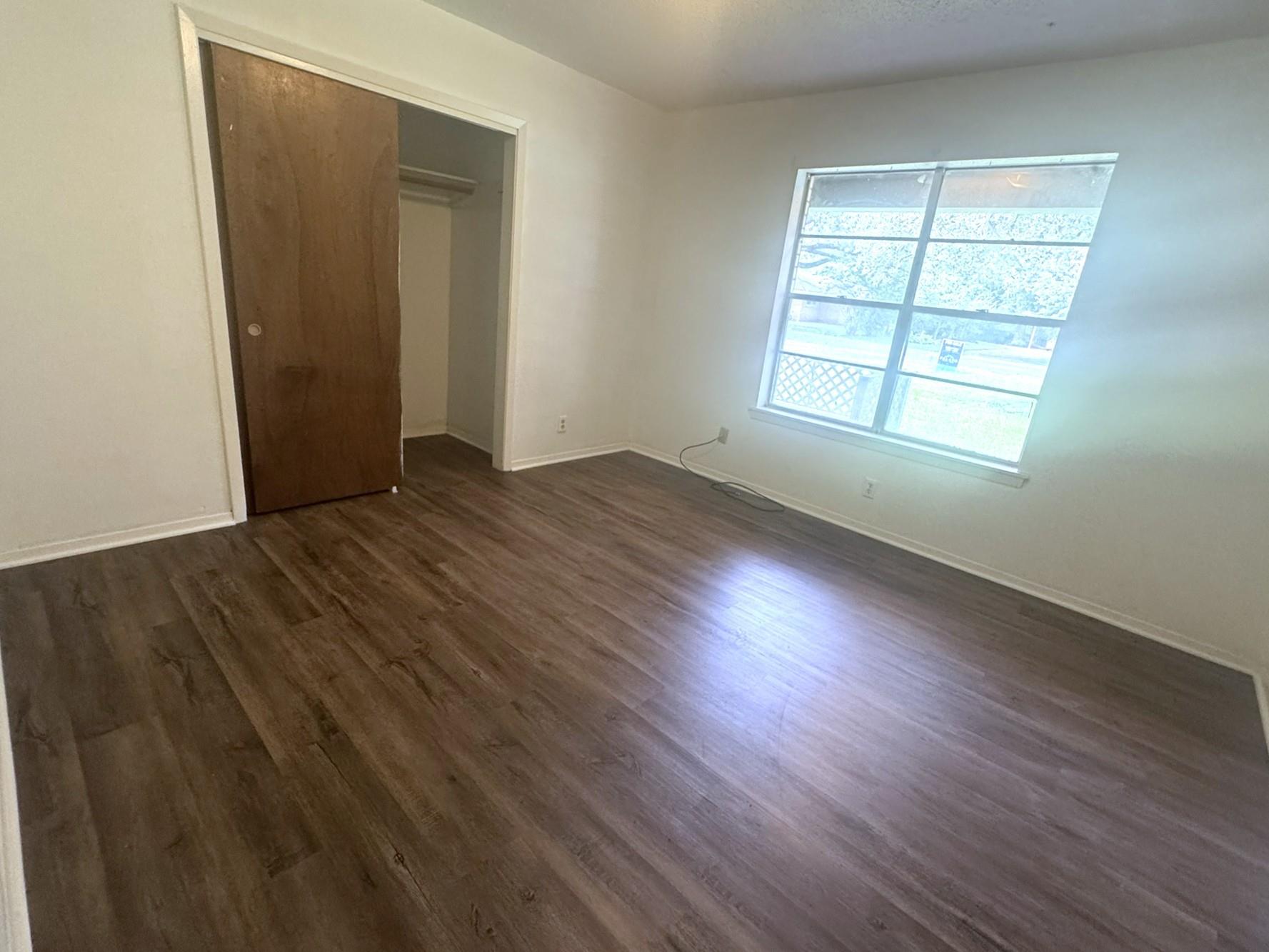 706 University Avenue Property Photo 14
