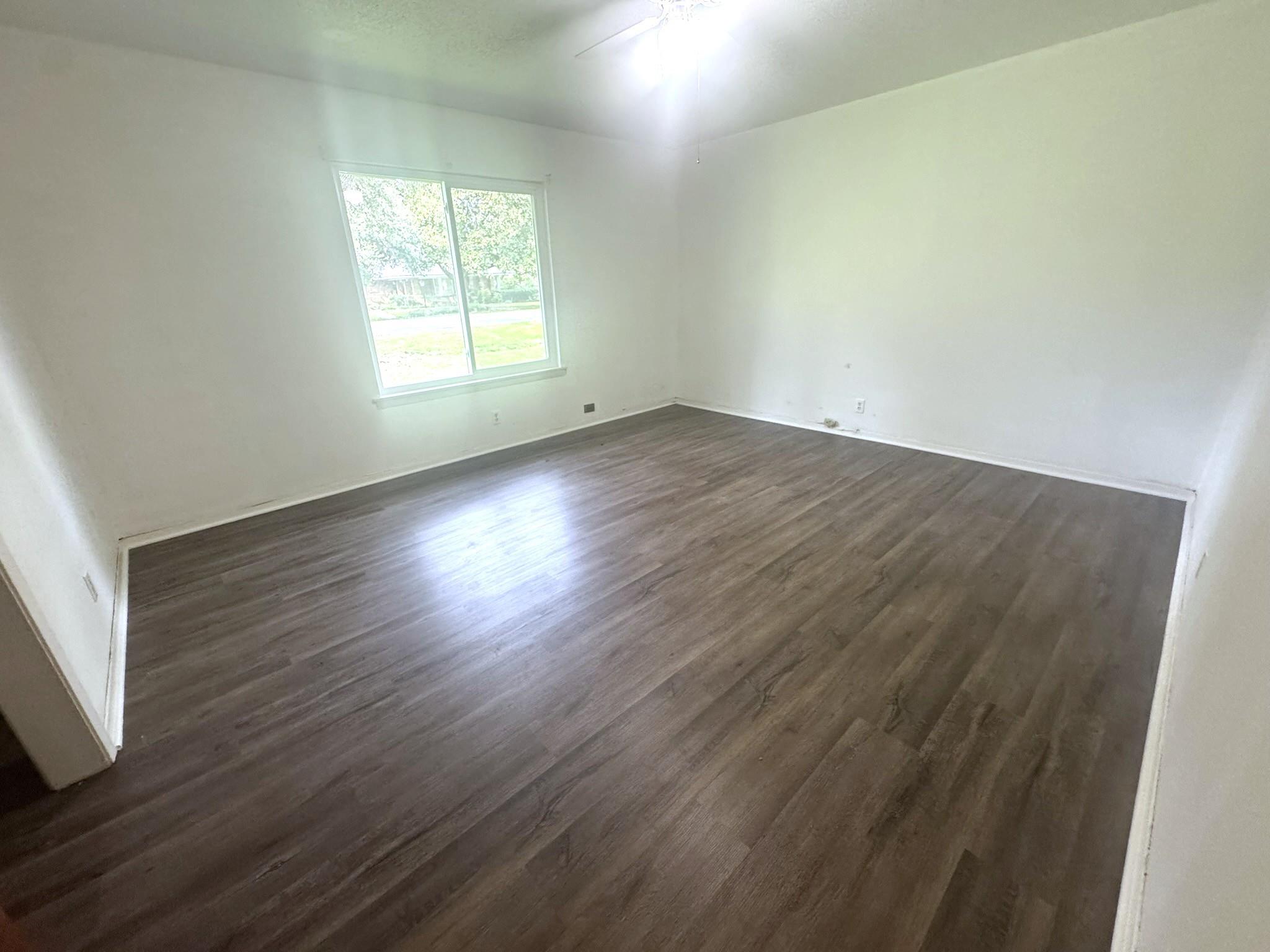 706 University Avenue Property Photo 17