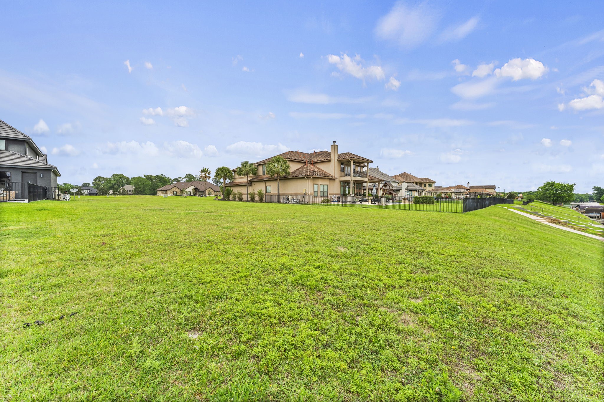 11599 Renaissance Drive Property Photo 7