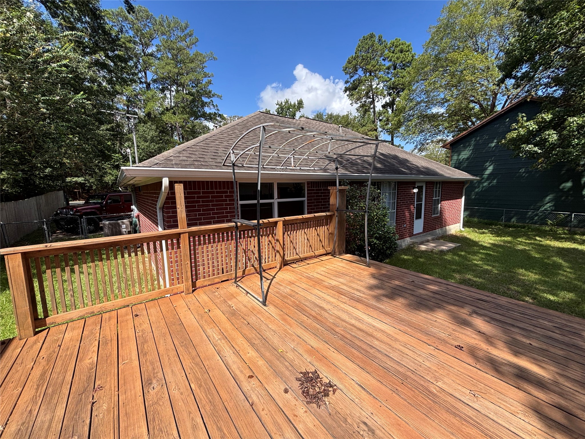415 Shawnee Drive Property Photo 4