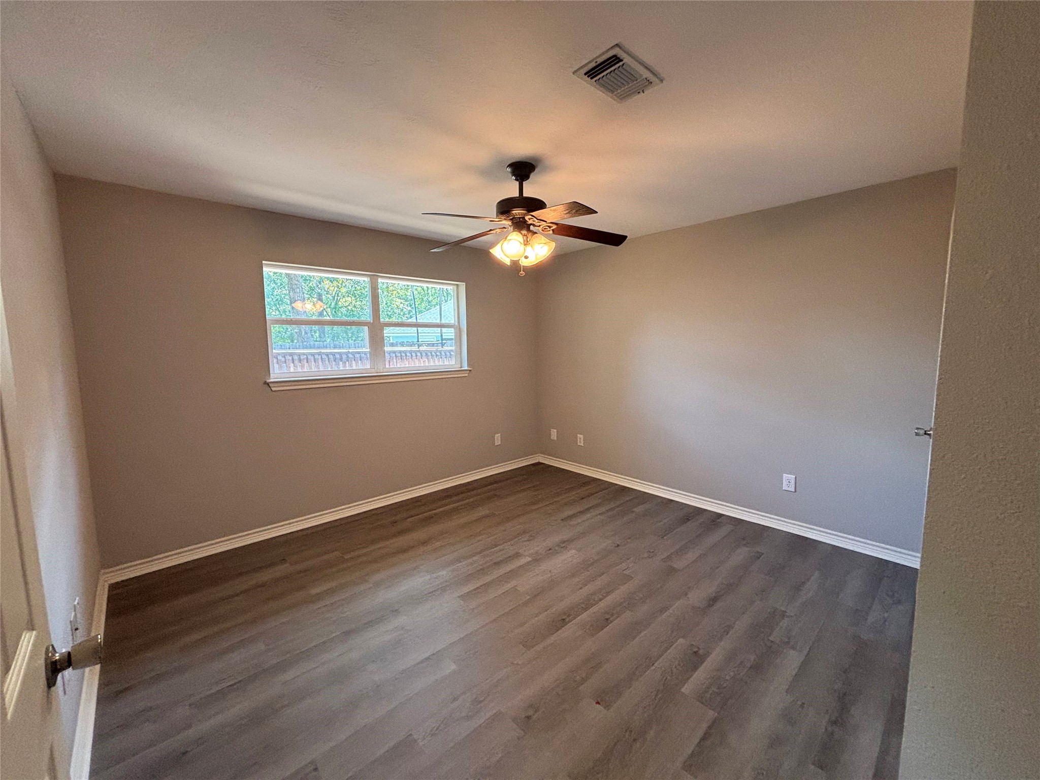 415 Shawnee Drive Property Photo 12